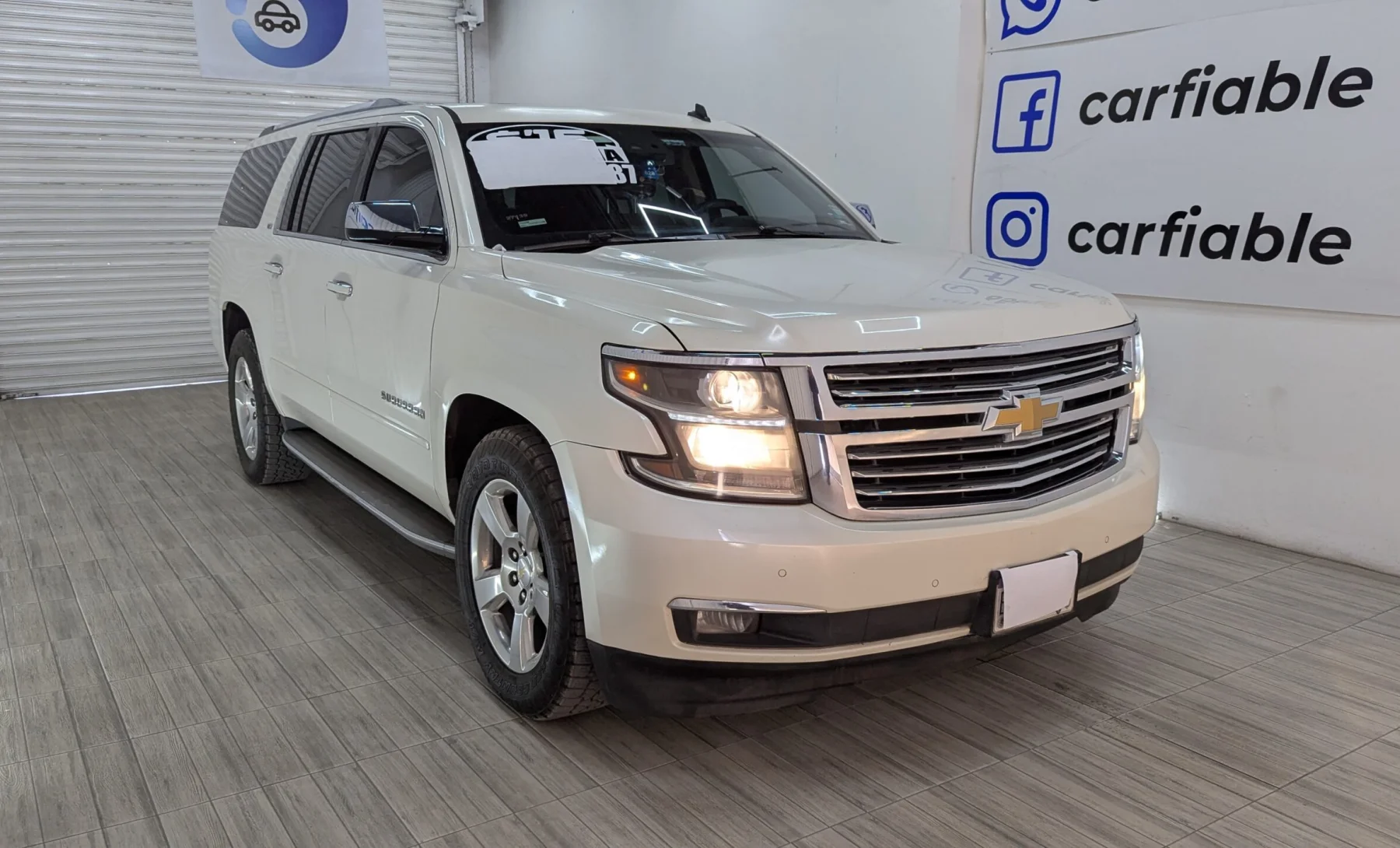 Chevrolet Suburban LTZ 2015 — exterior 3 de 5