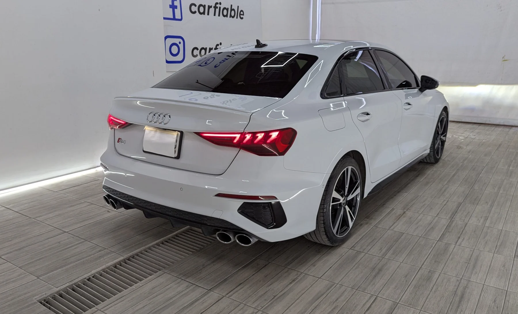 Audi S3 Base 2023 — exterior 5 de 5