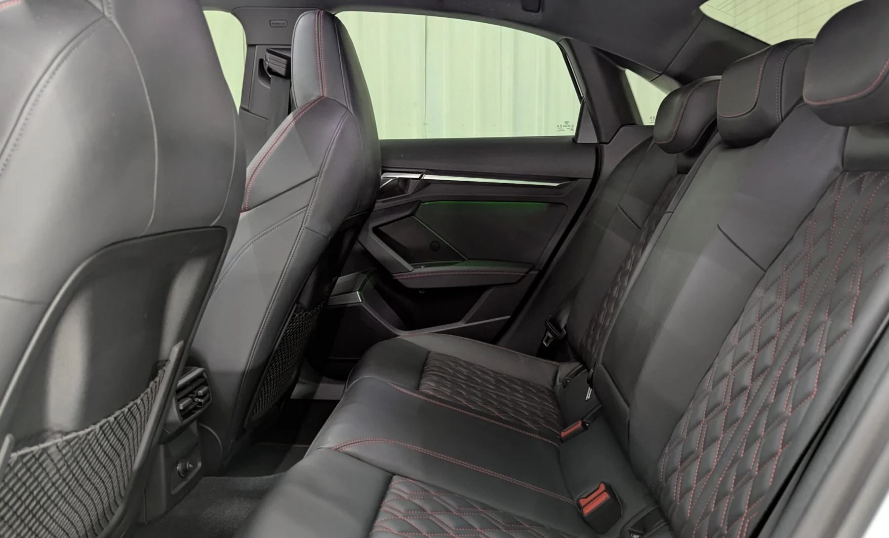 Audi S3 Base 2023 — interior 3 de 4