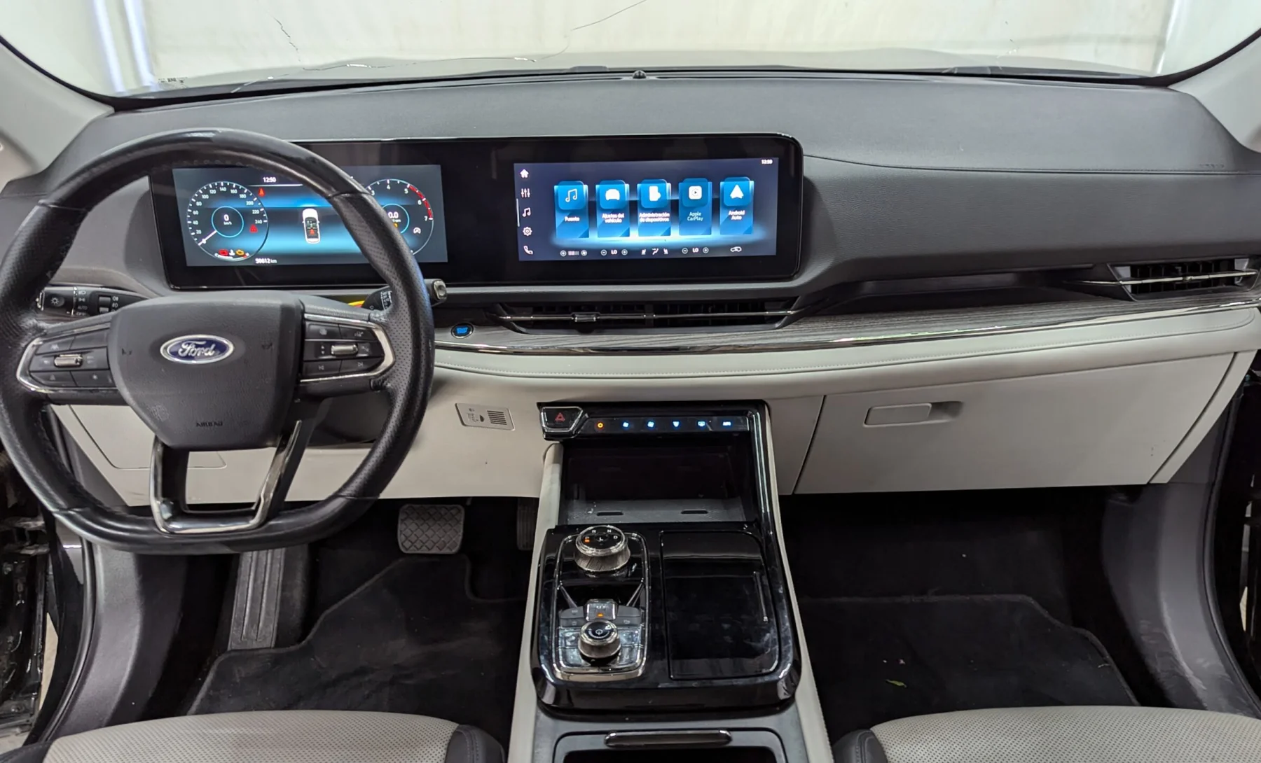Ford Territory Ambiente 2023 — interior 4 de 4