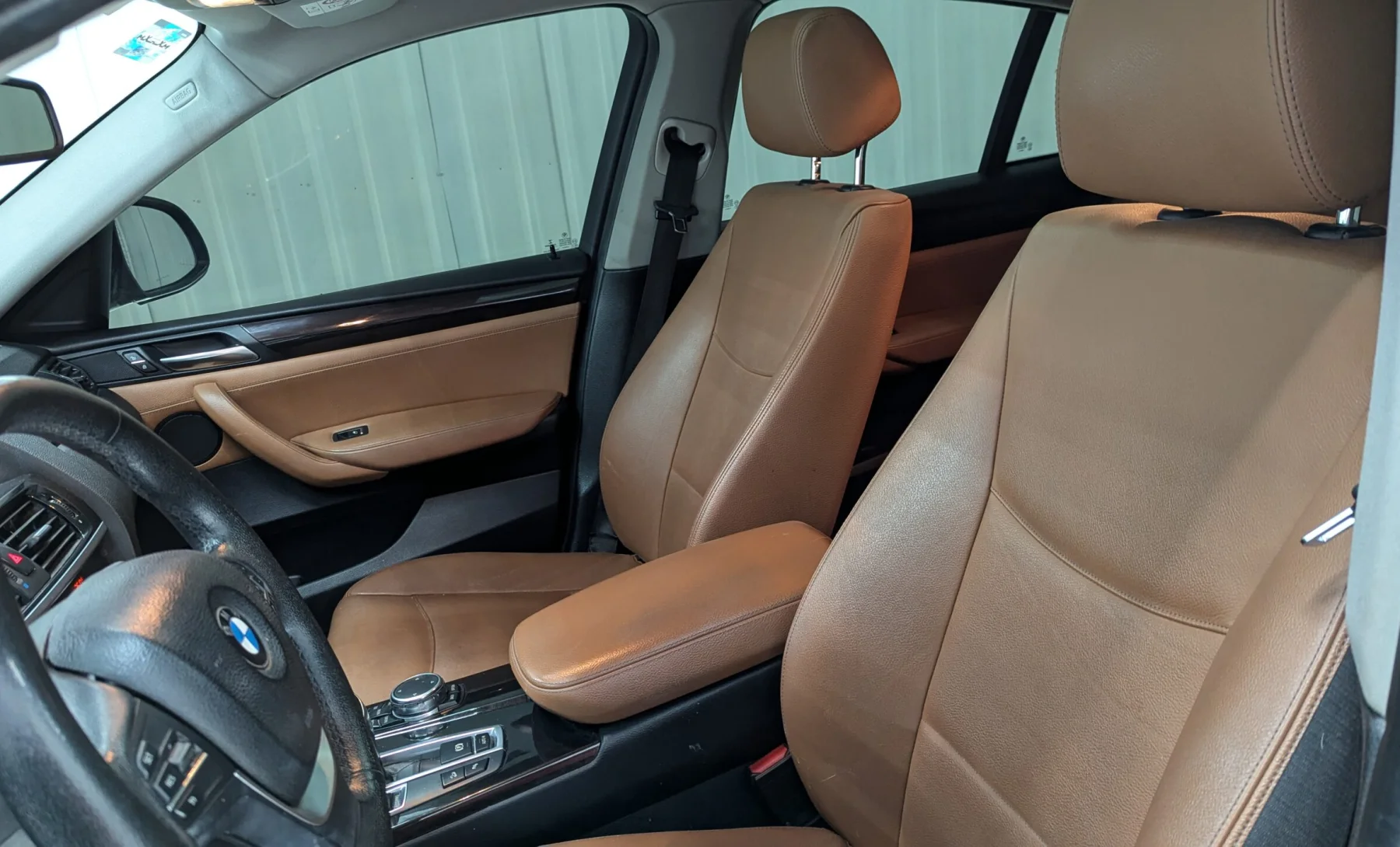 BMW X4 M Sport 2016 — interior 2 de 4
