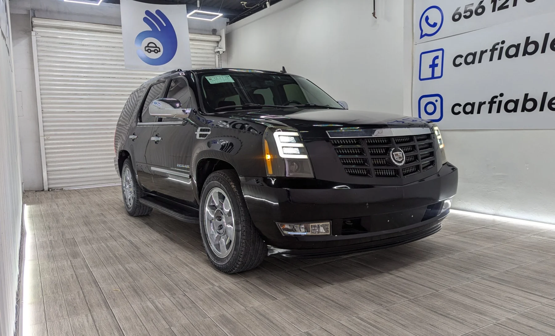 Cadillac Escalade 2010 — exterior 3 de 5