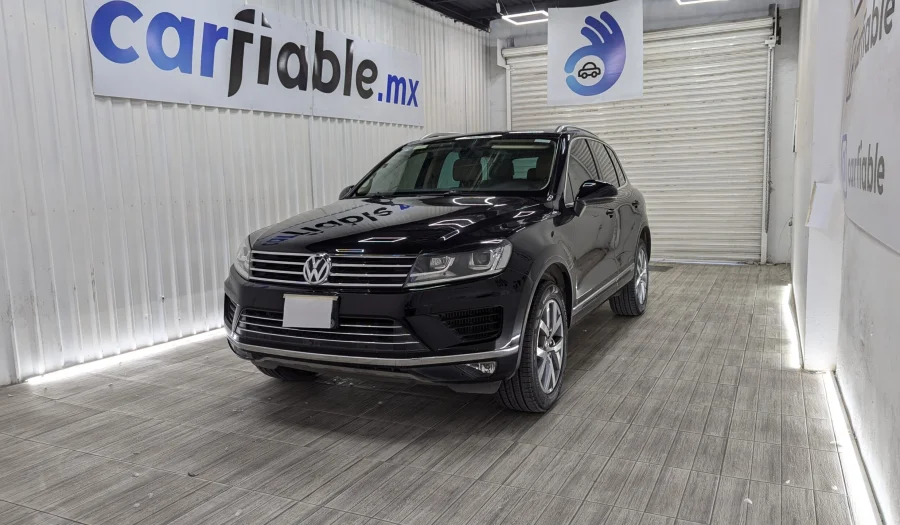 Volkswagen Touareg