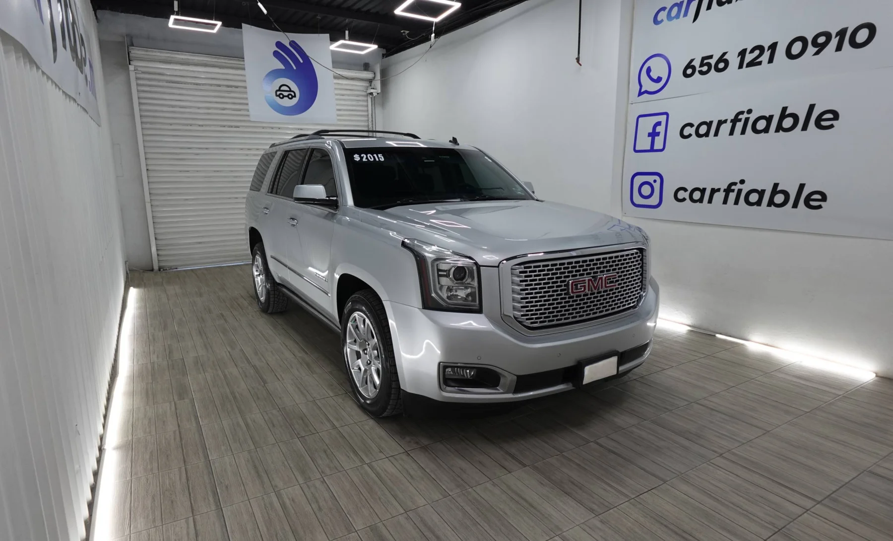 GMC Yukon Denali 2015 — exterior 3 de 5