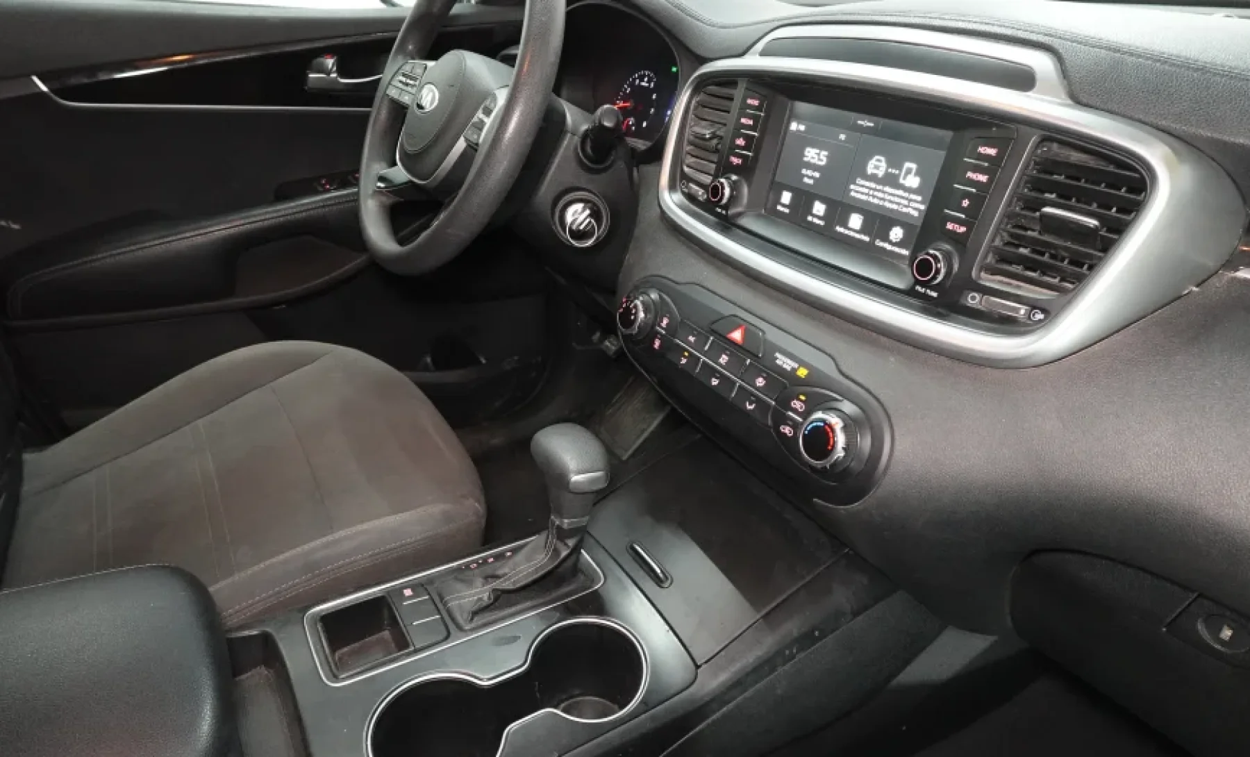 Kia Sorento SX 2020 — interior 4 de 4