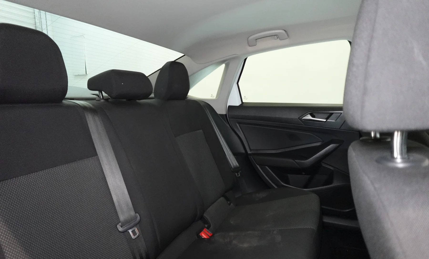 Volkswagen Jetta S 2021 — interior 6 de 7