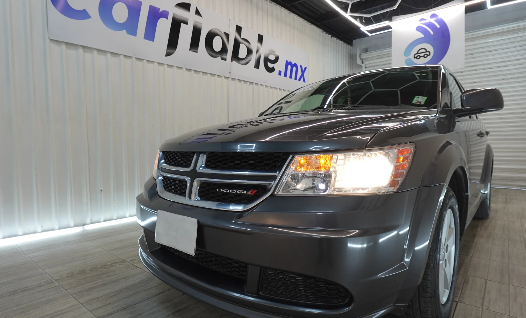 Dodge Journey SXT 2016 — exterior 8 de 8
