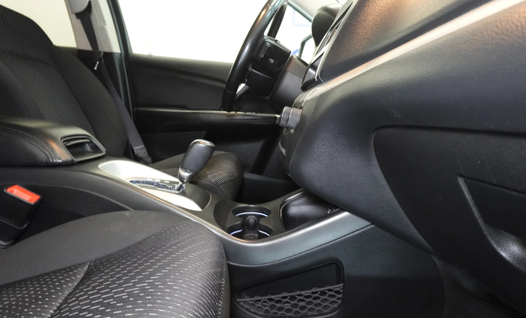 Dodge Journey SXT 2016 — interior 7 de 9