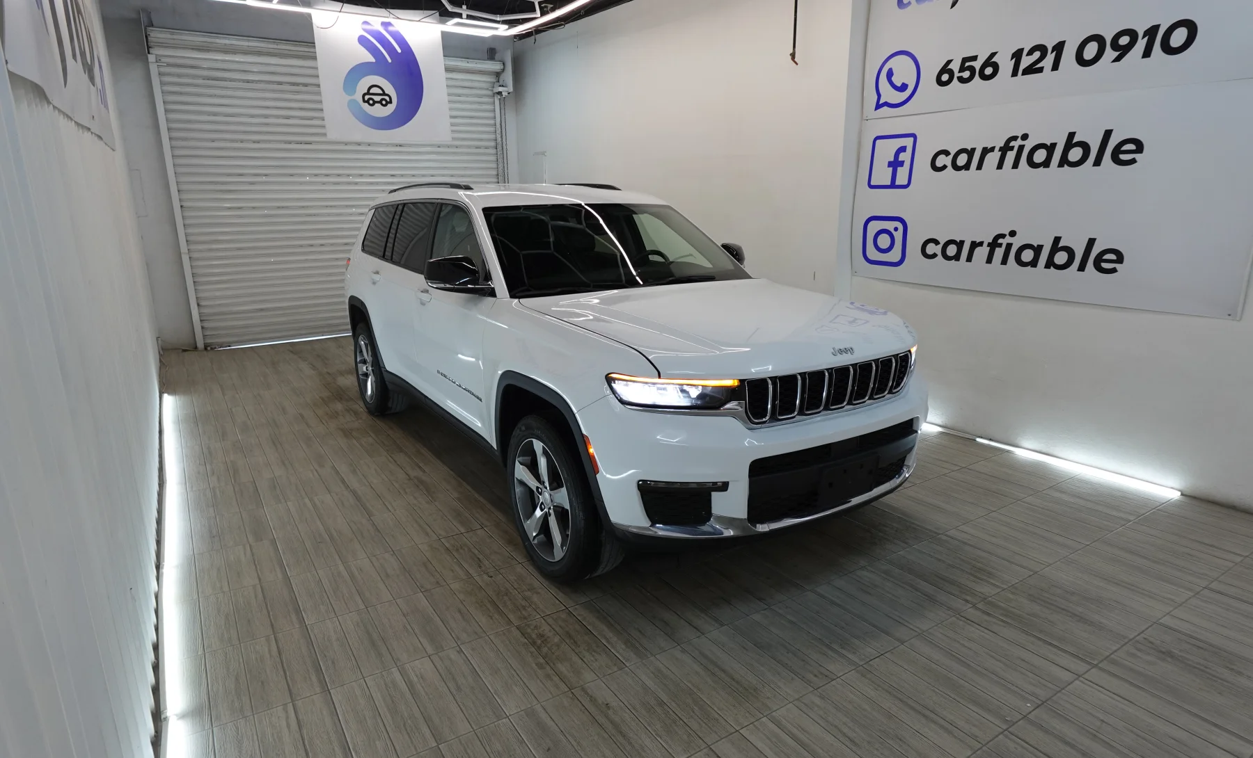 Jeep Grand Cherokee L Limited 2021 — exterior 3 de 9