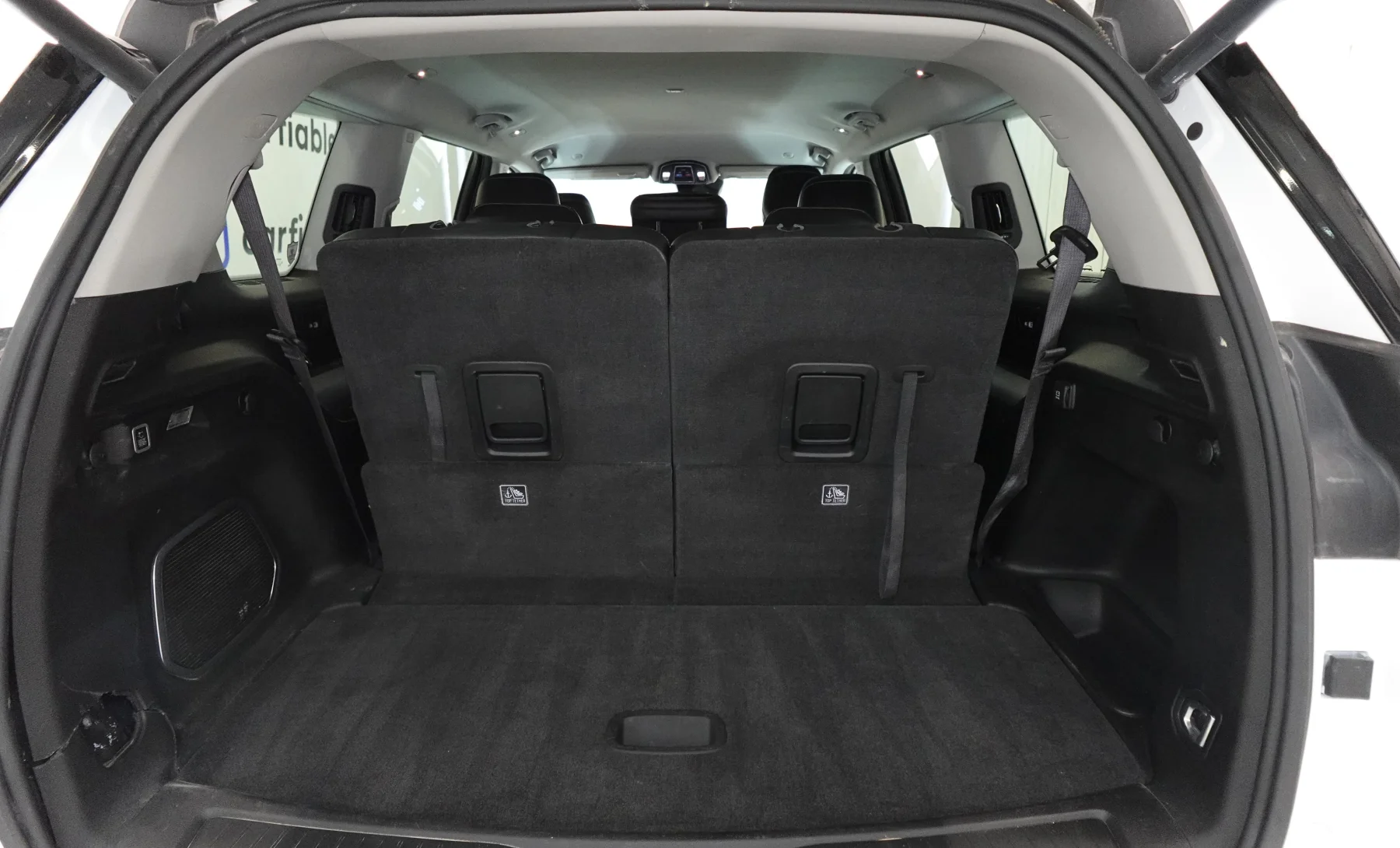 Jeep Grand Cherokee L Limited 2021 — interior 9 de 9