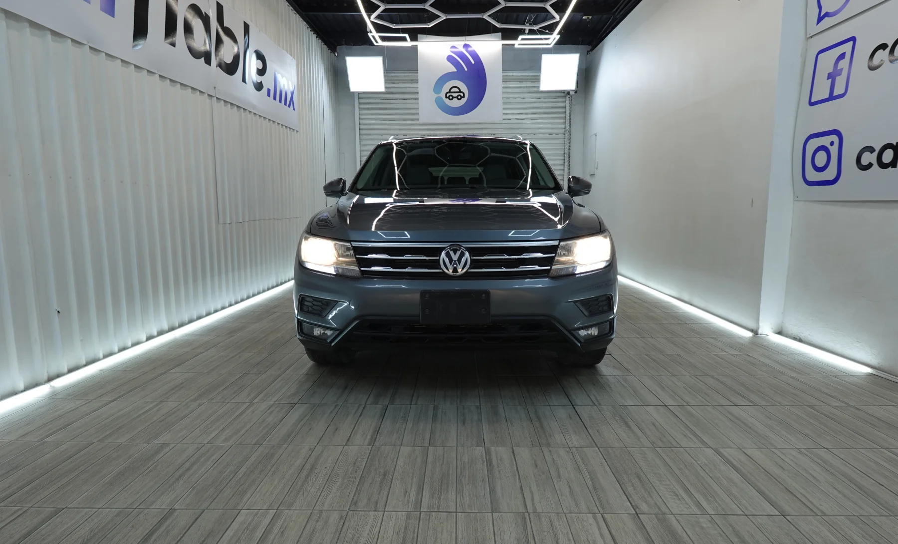 Volkswagen Tiguan S 2020 — exterior 2 de 9