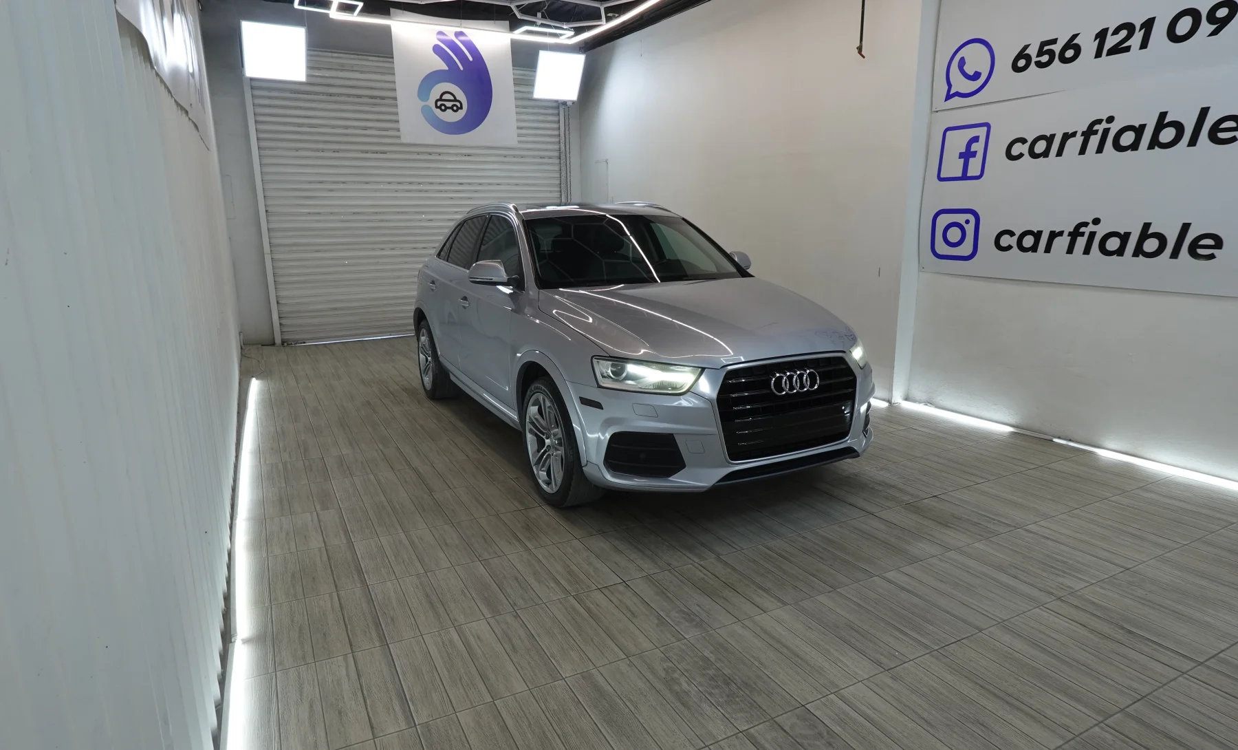 Audi Q3 Premium Plus 2017 — exterior 3 de 6