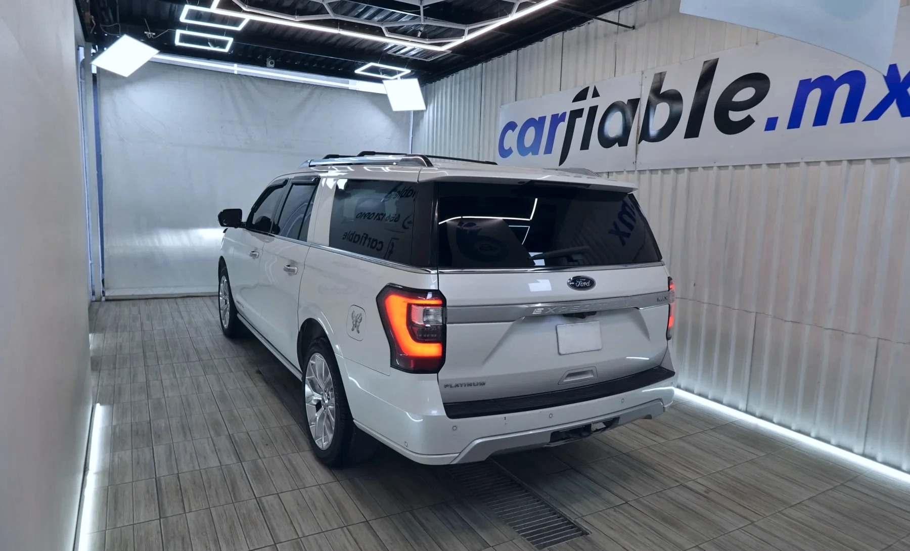 Ford Expedition Max Platinum 2018 — exterior 5 de 6