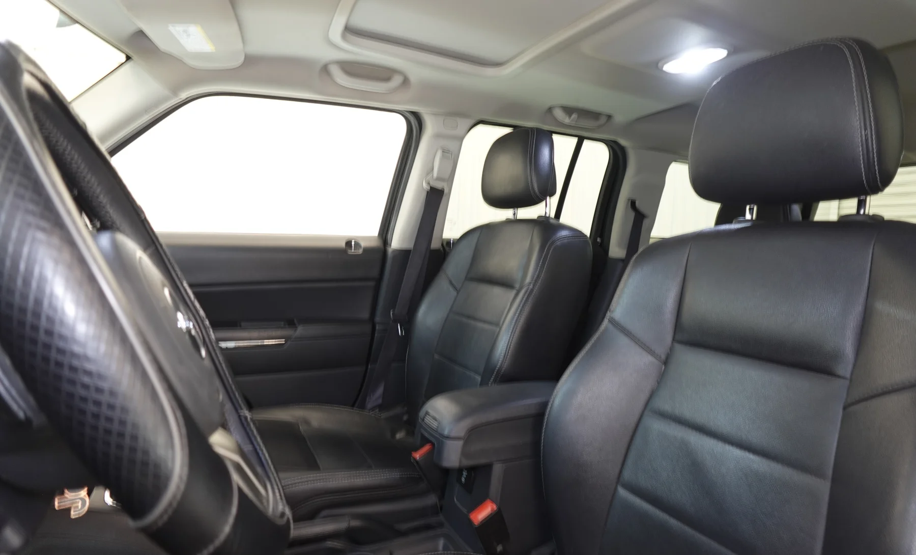 Jeep Patriot Limited 2014 — interior 2 de 6