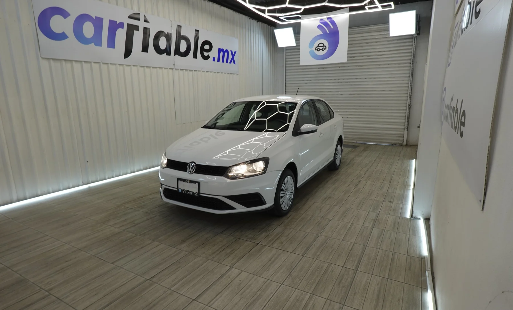 Volkswagen Vento Startline 2020 — exterior 1 de 8