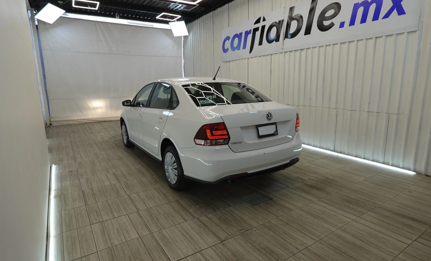 Volkswagen Vento Startline 2020 — exterior 5 de 8