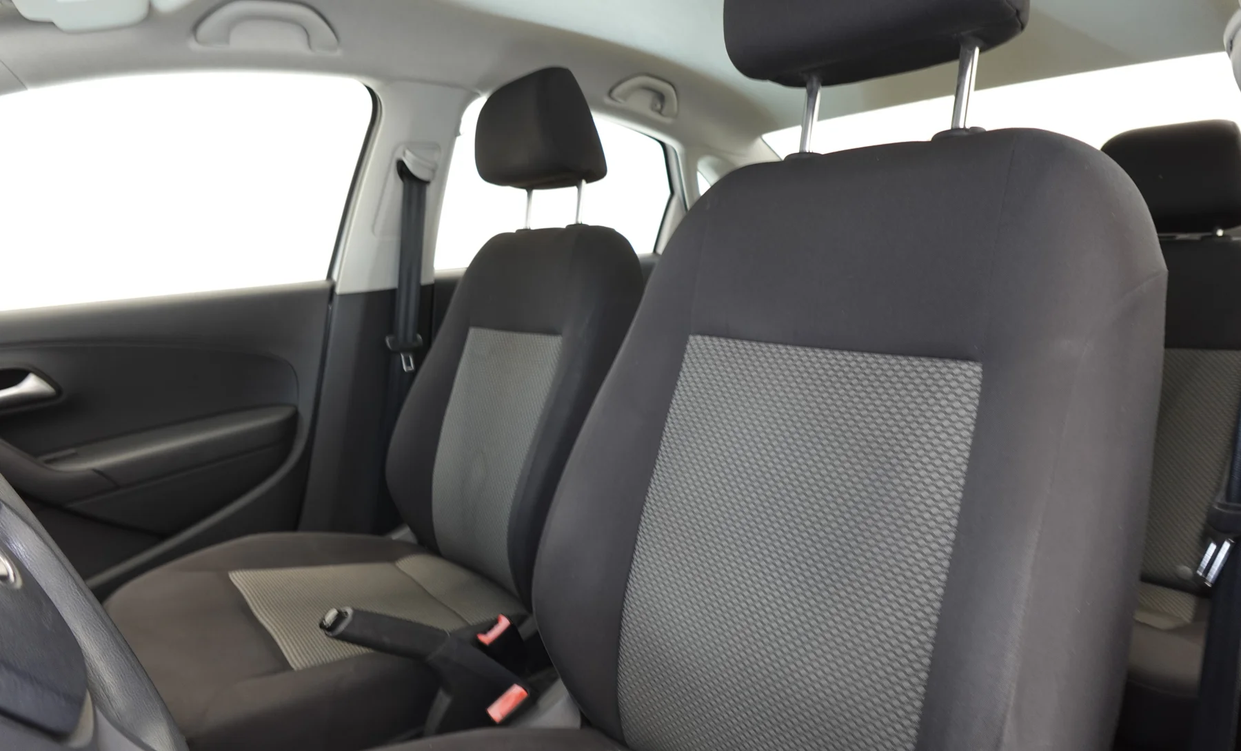 Volkswagen Vento Startline 2020 — interior 2 de 7