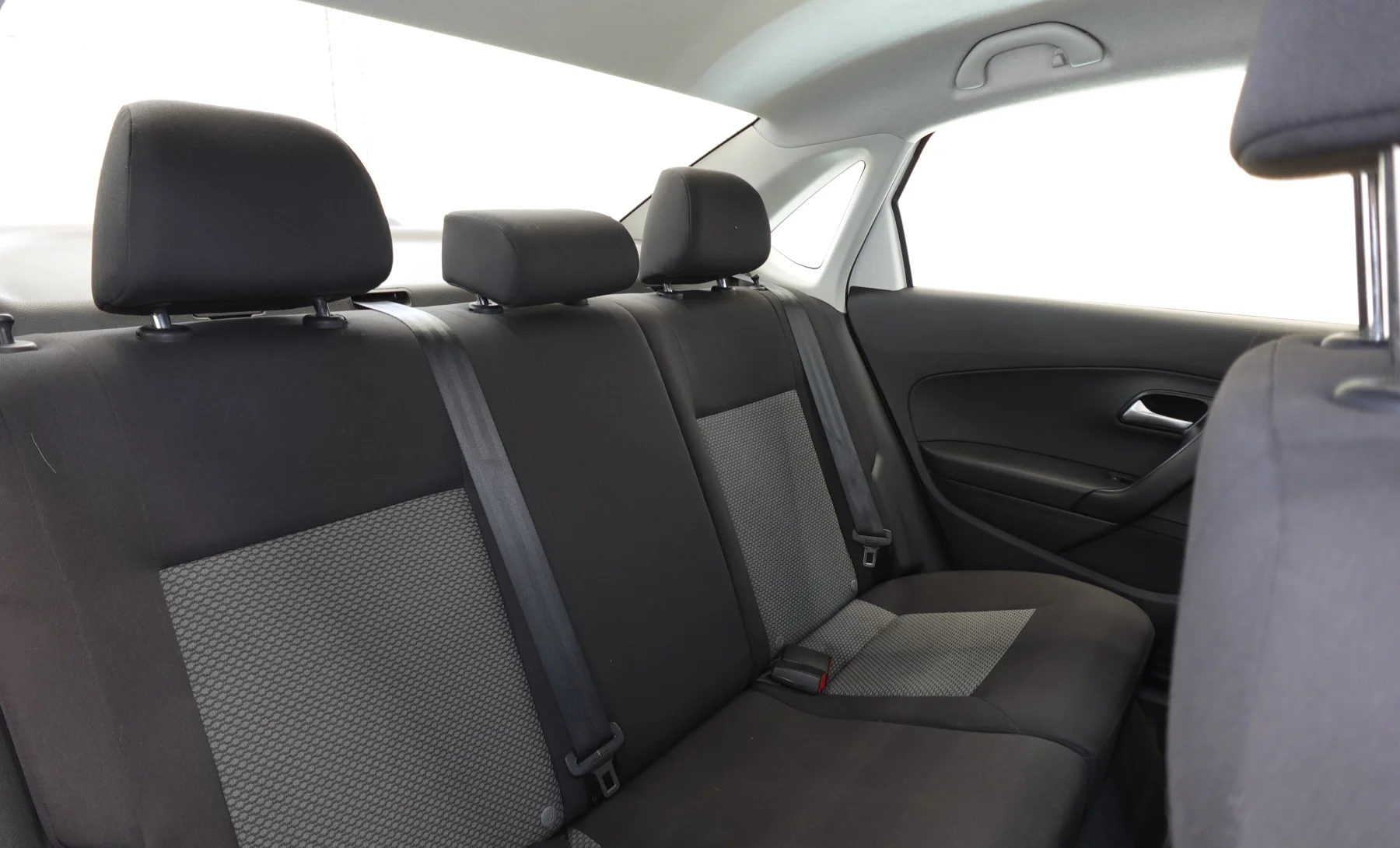 Volkswagen Vento Startline 2020 — interior 4 de 7