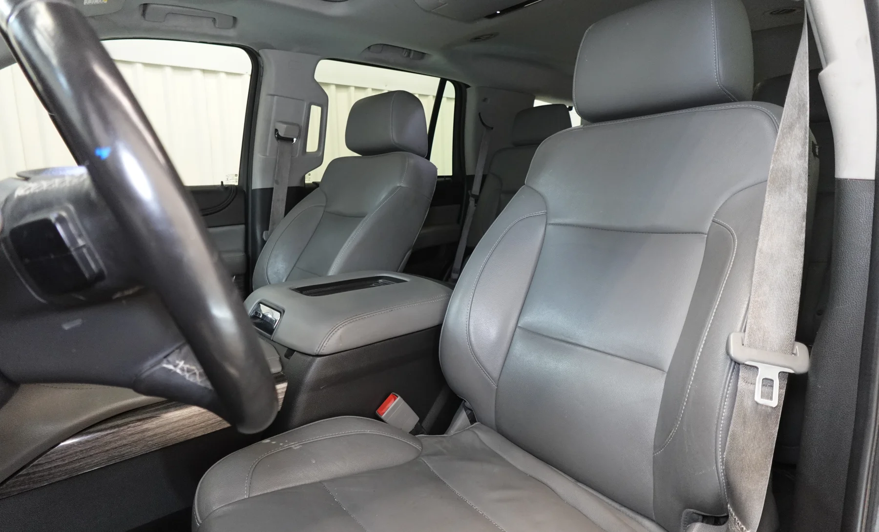 Chevrolet Tahoe LT 2015 — interior 3 de 9
