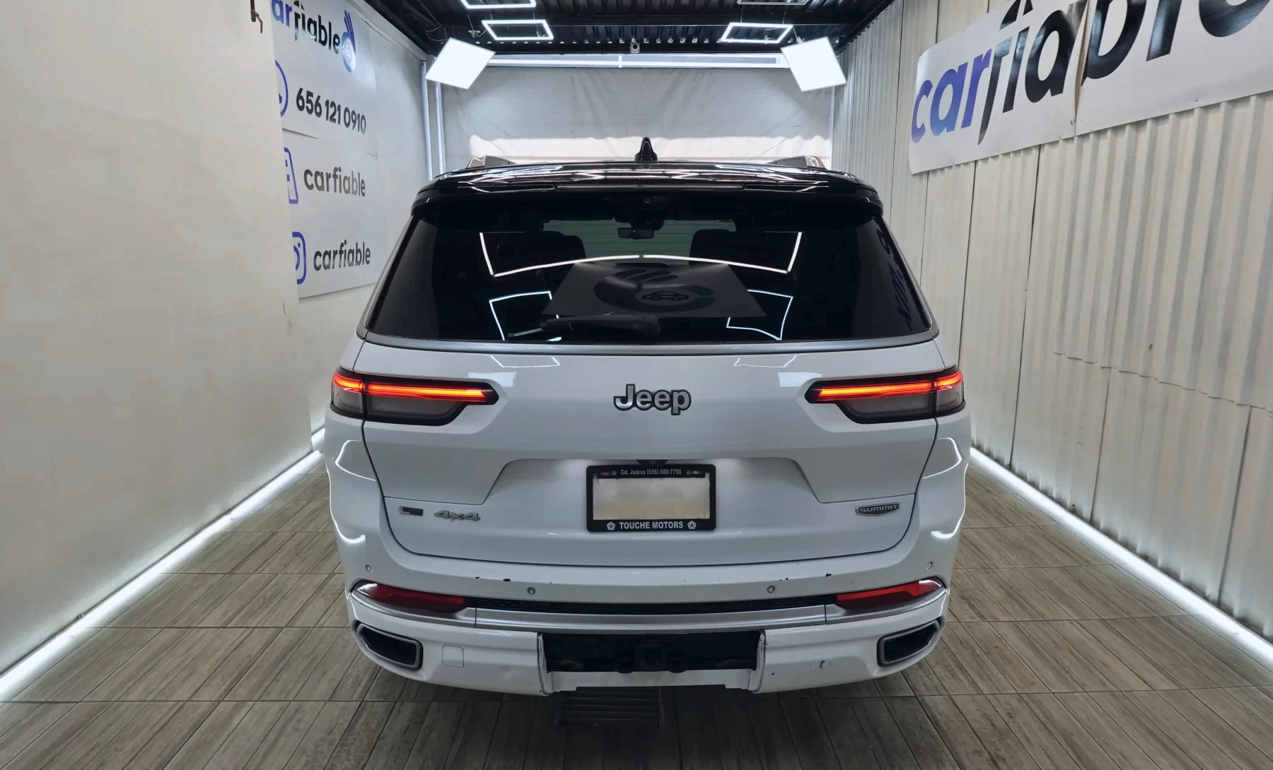 Jeep Grand Cherokee L Summit Reserve 2021 — exterior 4 de 7
