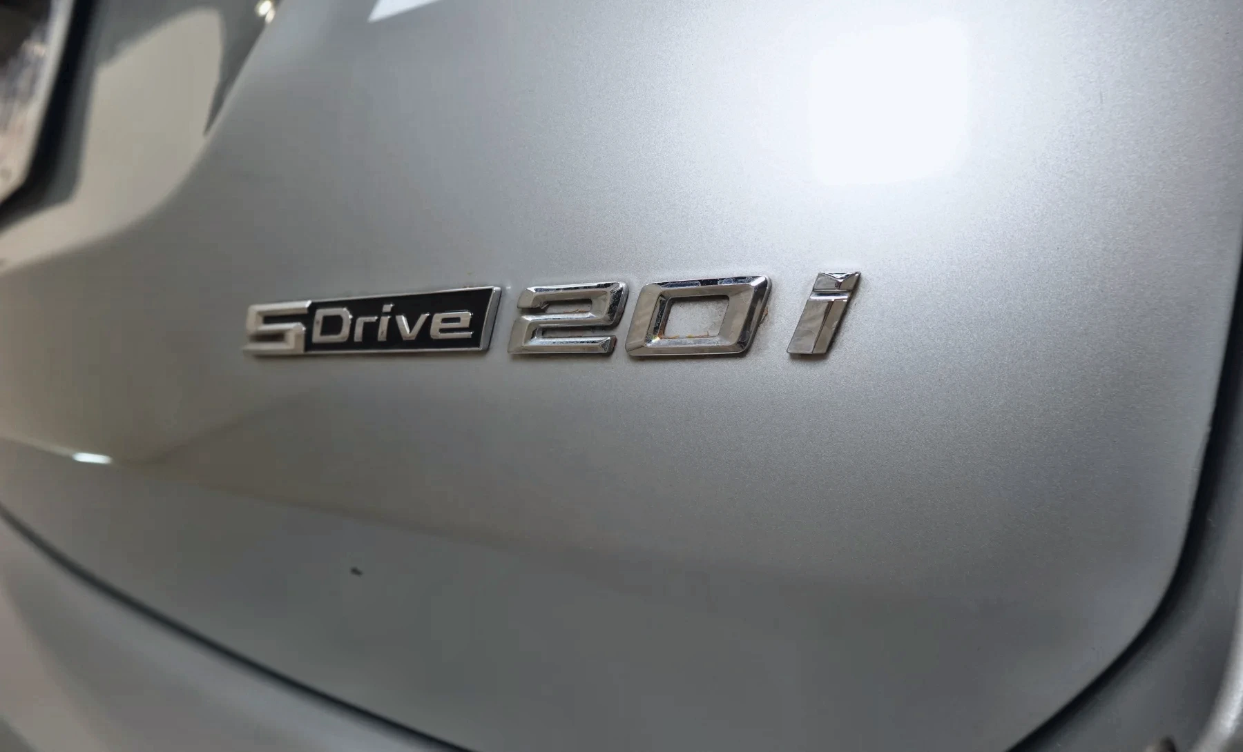 BMW X3 sDrive20i Executive 2019 — exterior 8 de 10