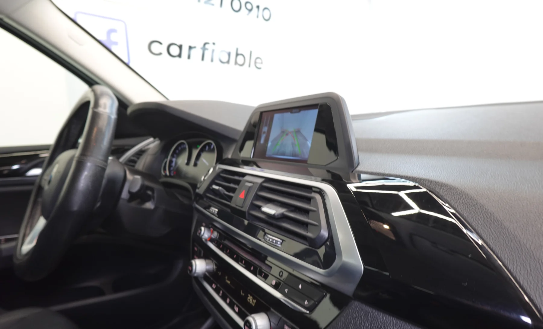 BMW X3 sDrive20i Executive 2019 — interior 4 de 8