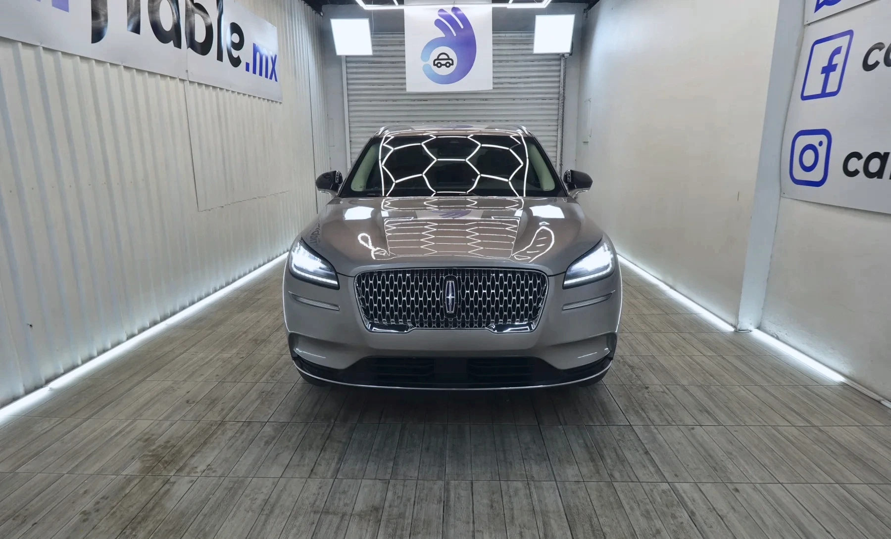 Lincoln Corsair Base 2021 — exterior 2 de 10