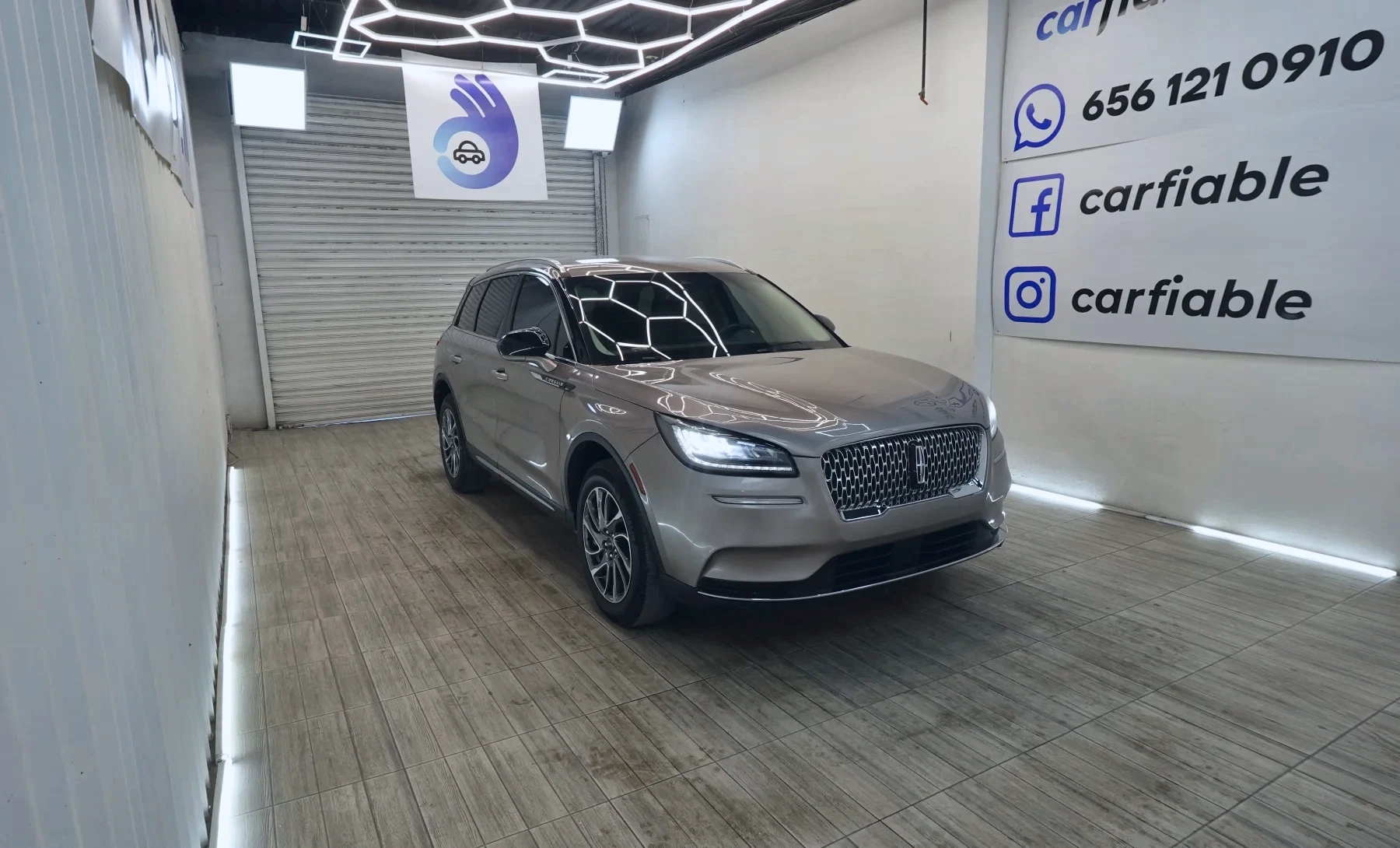 Lincoln Corsair Base 2021 — exterior 3 de 10