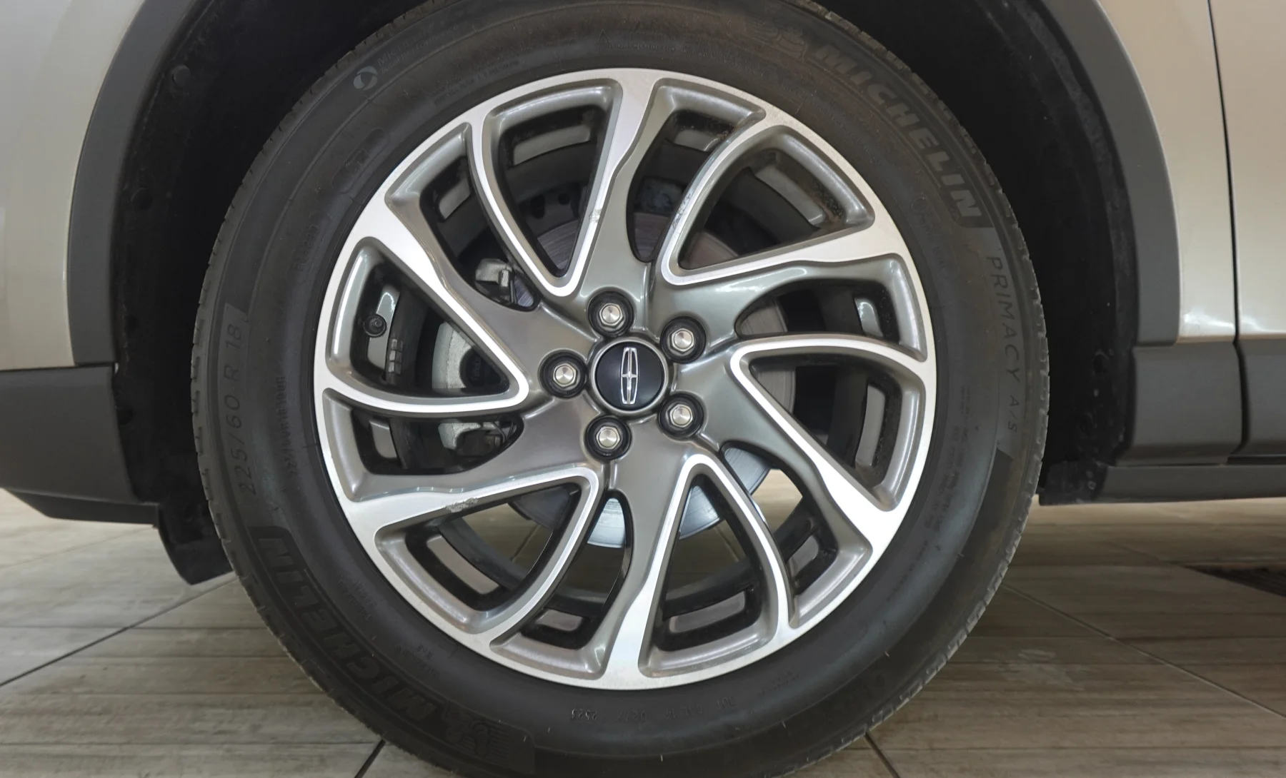 Lincoln Corsair Base 2021 — exterior 10 de 10