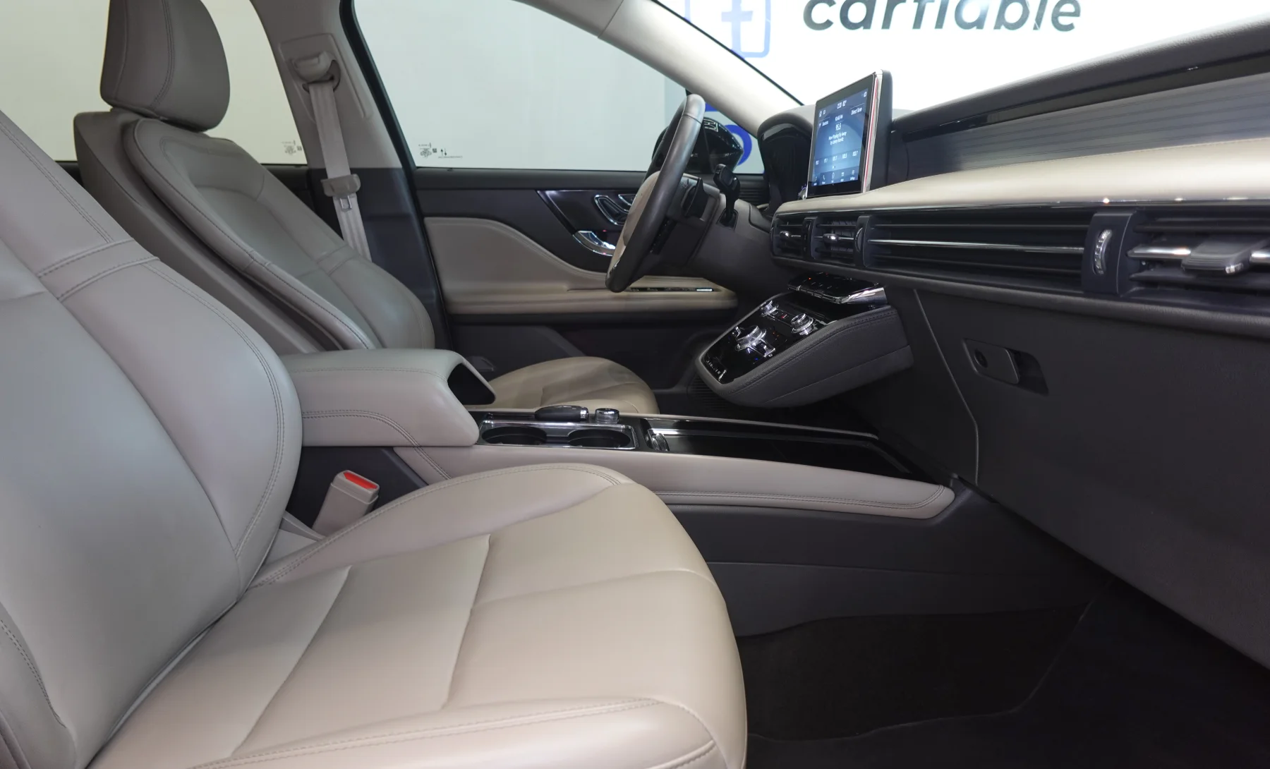 Lincoln Corsair Base 2021 — interior 7 de 7