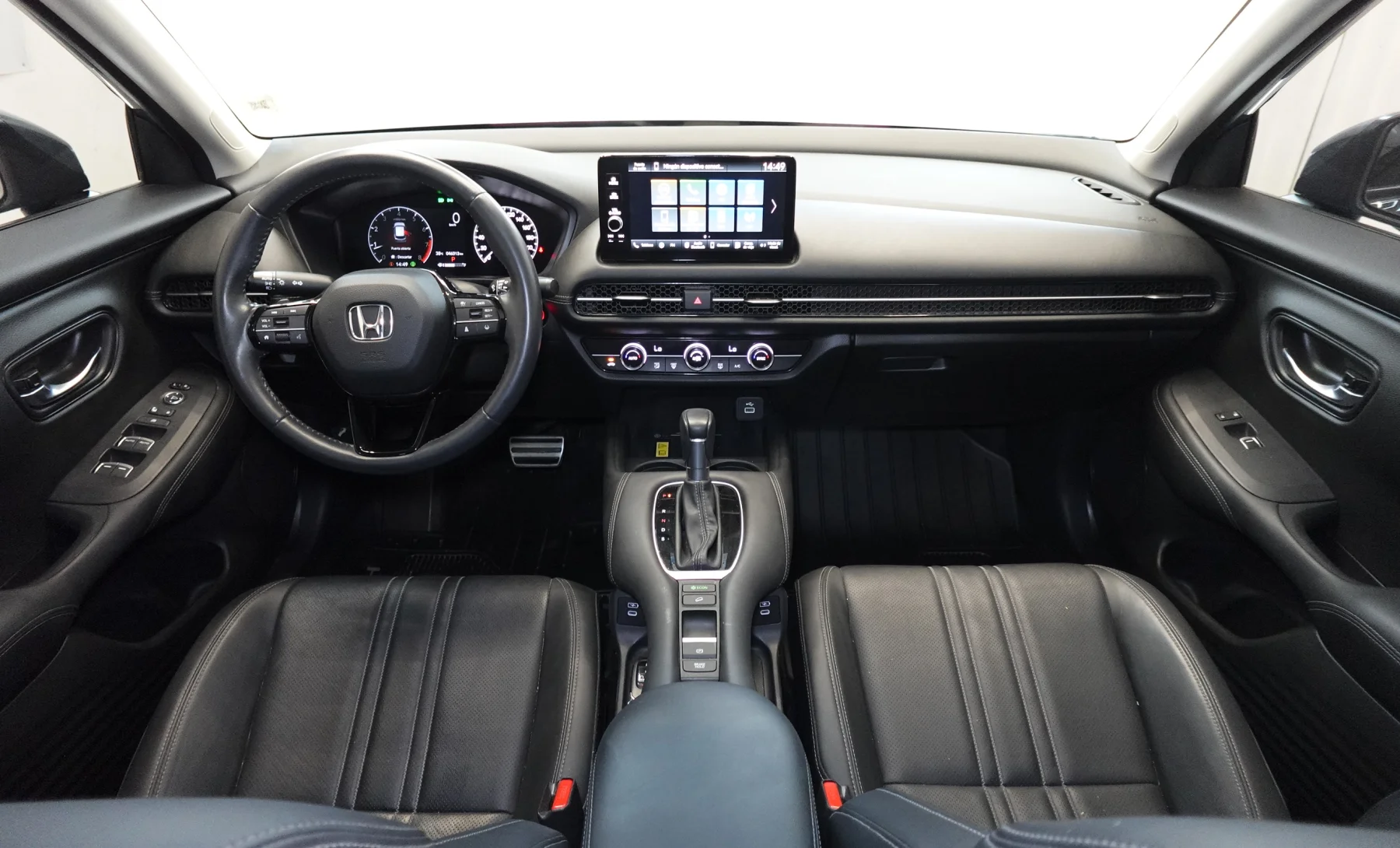 Honda HR-V Touring 2024 — interior 4 de 10