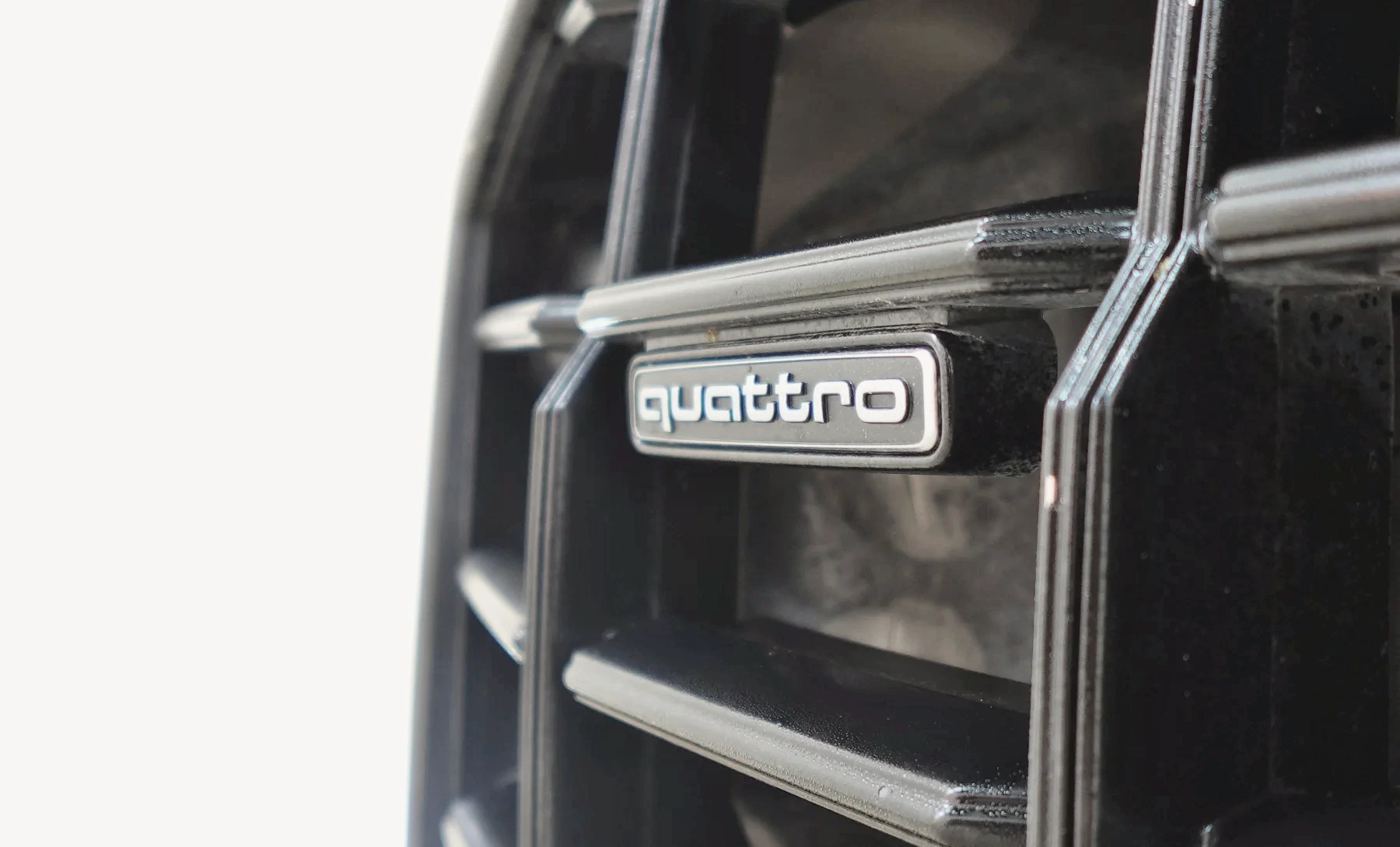 Audi Q8 Elite 2019 — exterior 8 de 10