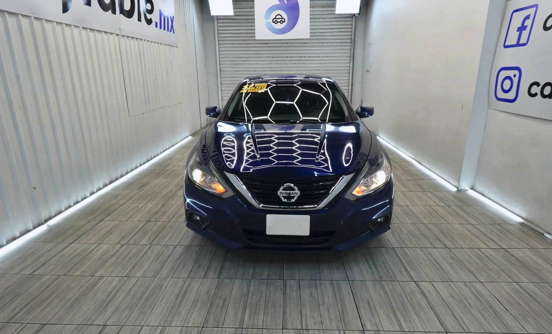 Nissan Altima SR 2018 — exterior 2 de 10