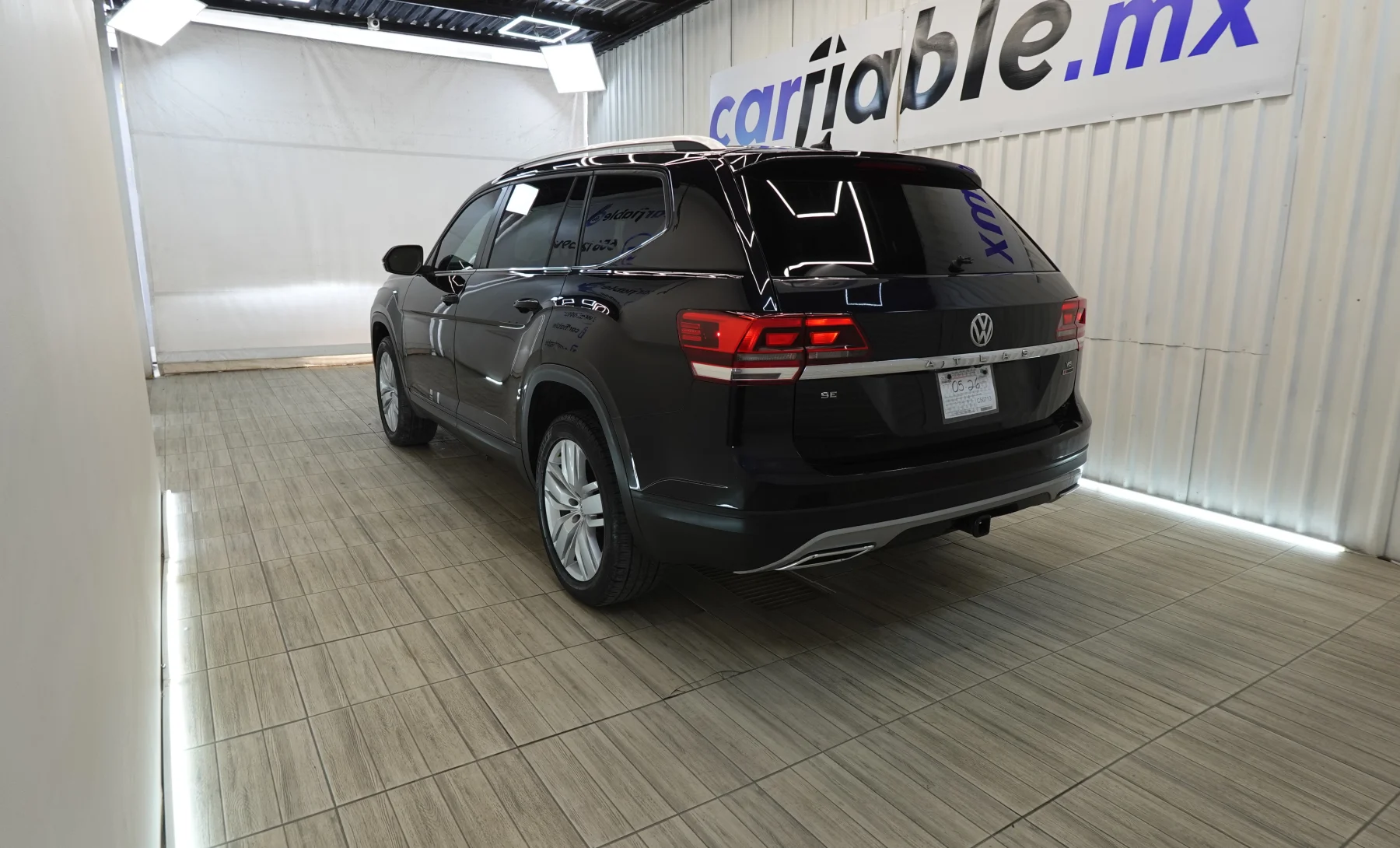 Volkswagen Atlas SE 2019 — exterior 6 de 10