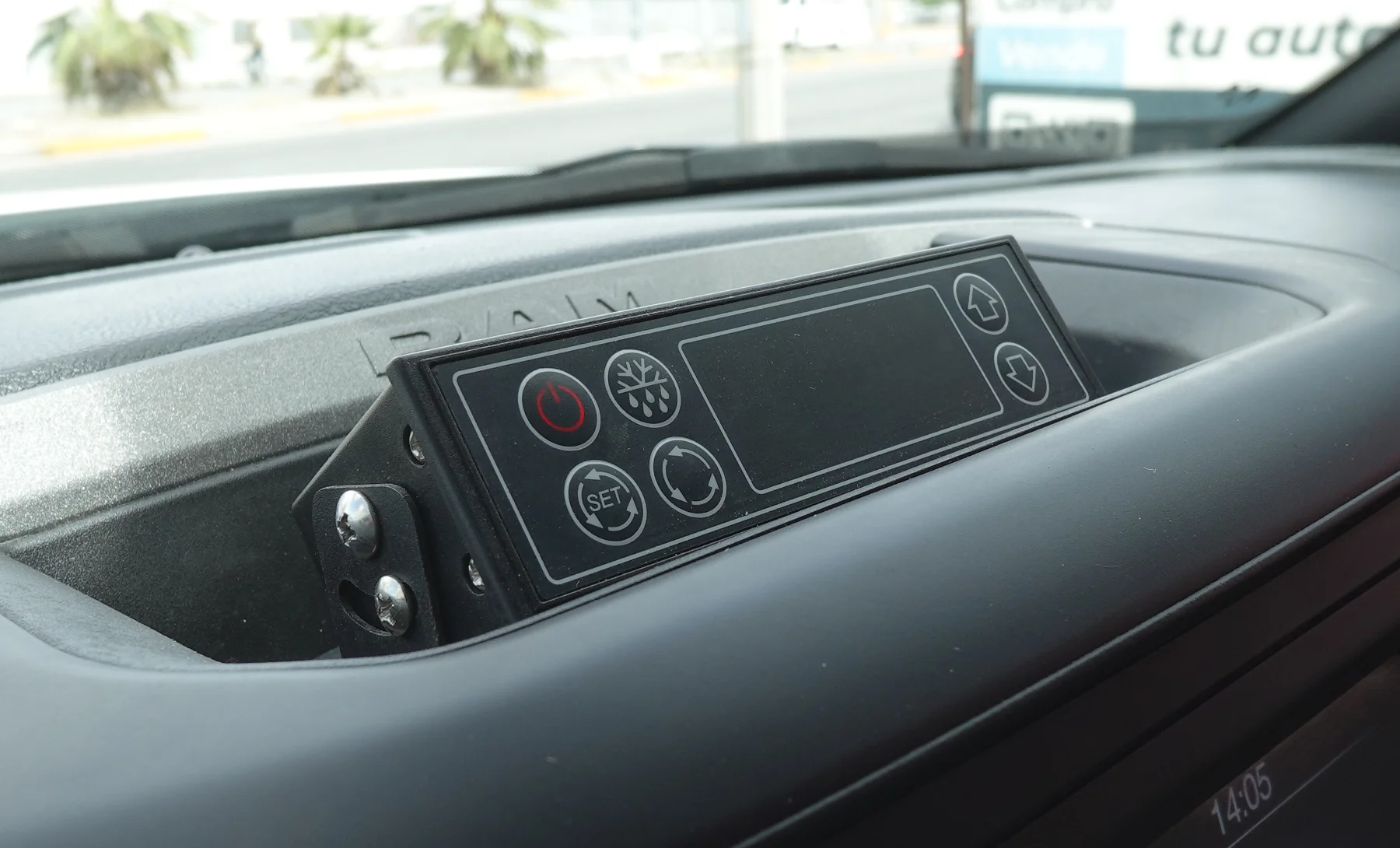 RAM 4000 CHASIS CAB PL 2024 — interior 6 de 9