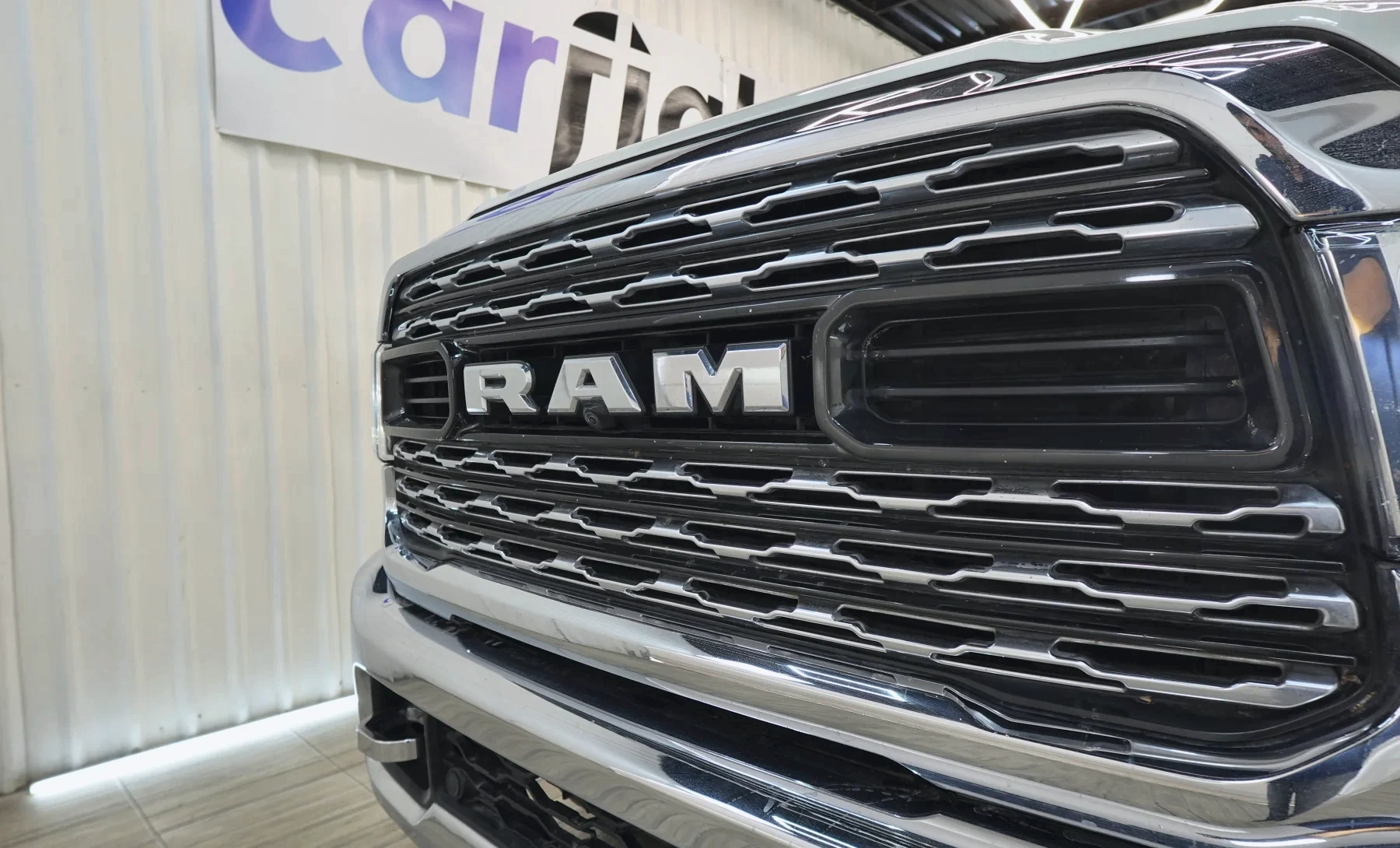 RAM 2500 Limited 2019 — exterior 7 de 10