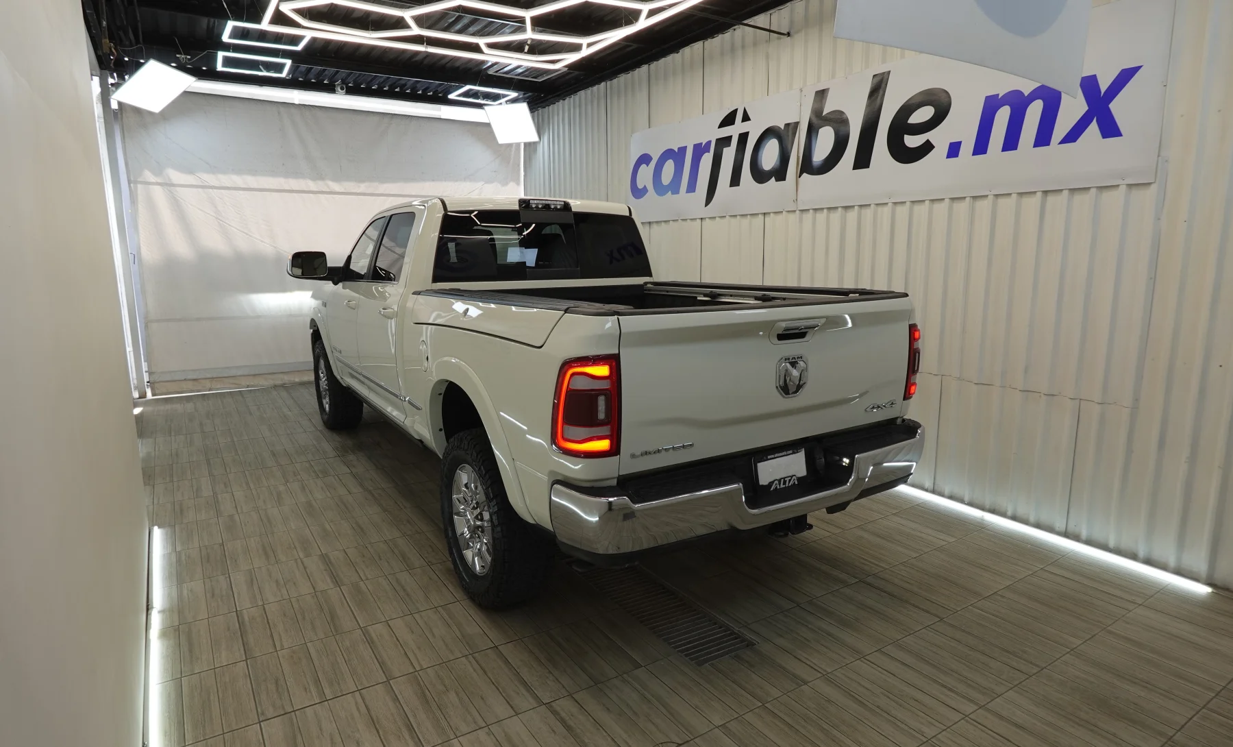 RAM 2500 Limited 2019 — exterior 6 de 10