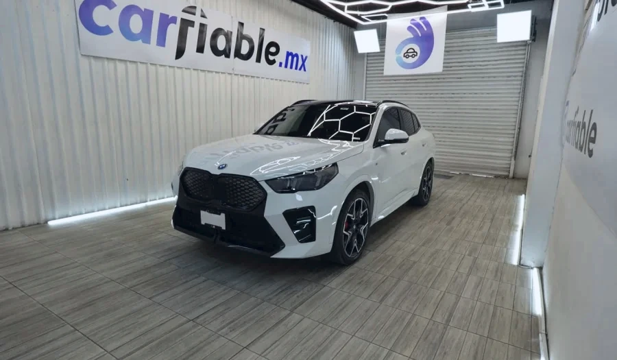 BMW iX2