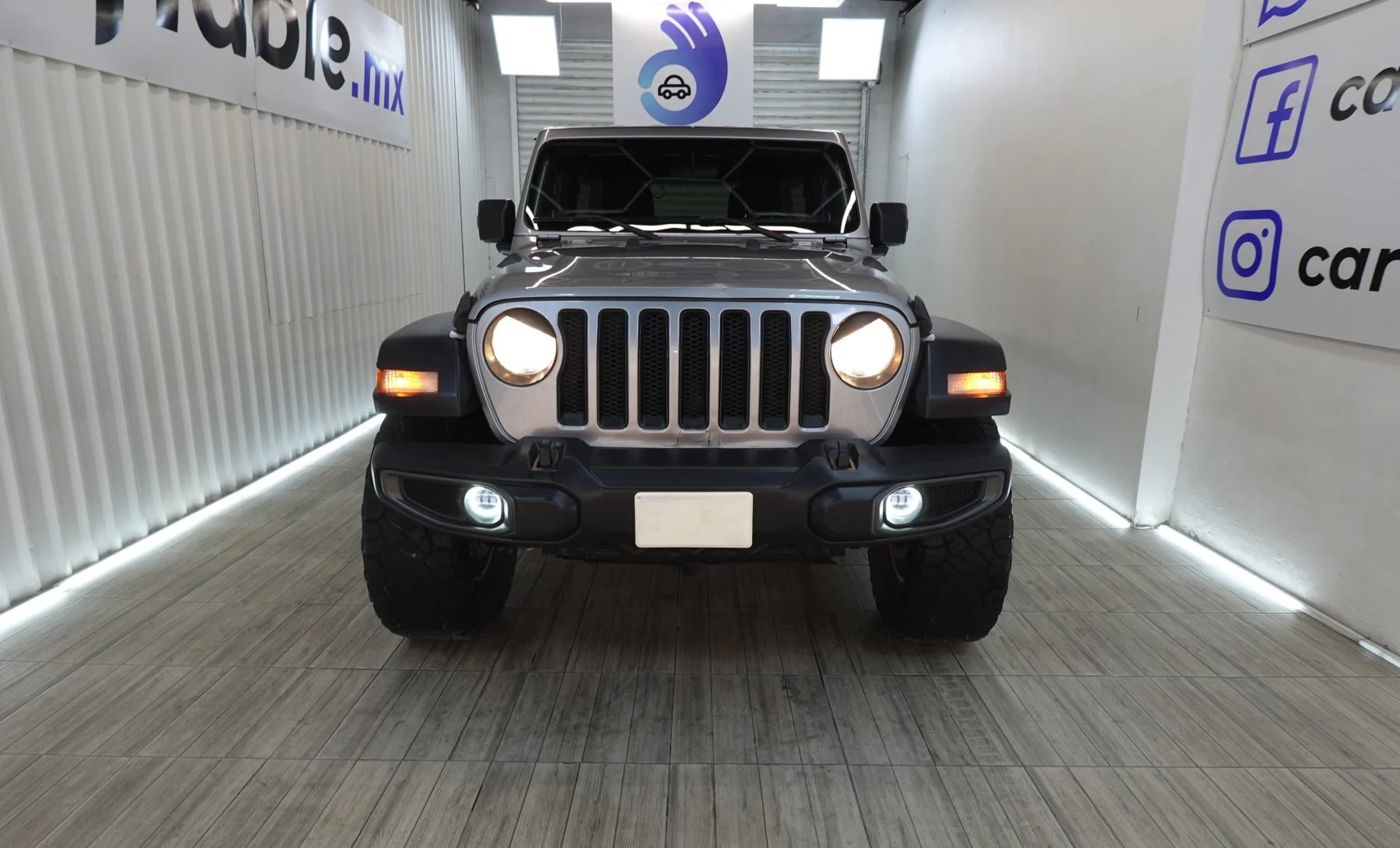 Jeep Wrangler Unlimited Sport S 2019 — exterior 2 de 10