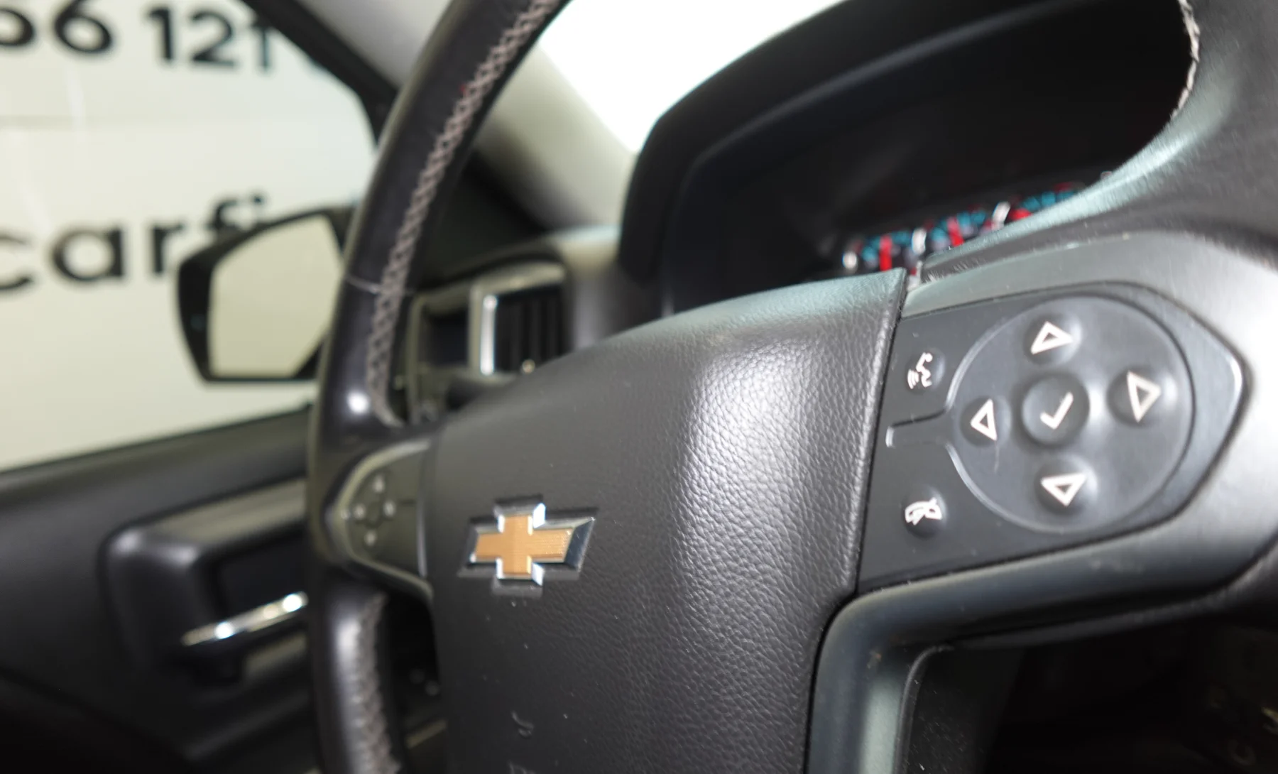 Chevrolet Silverado 1500 LT 2016 — interior 8 de 9