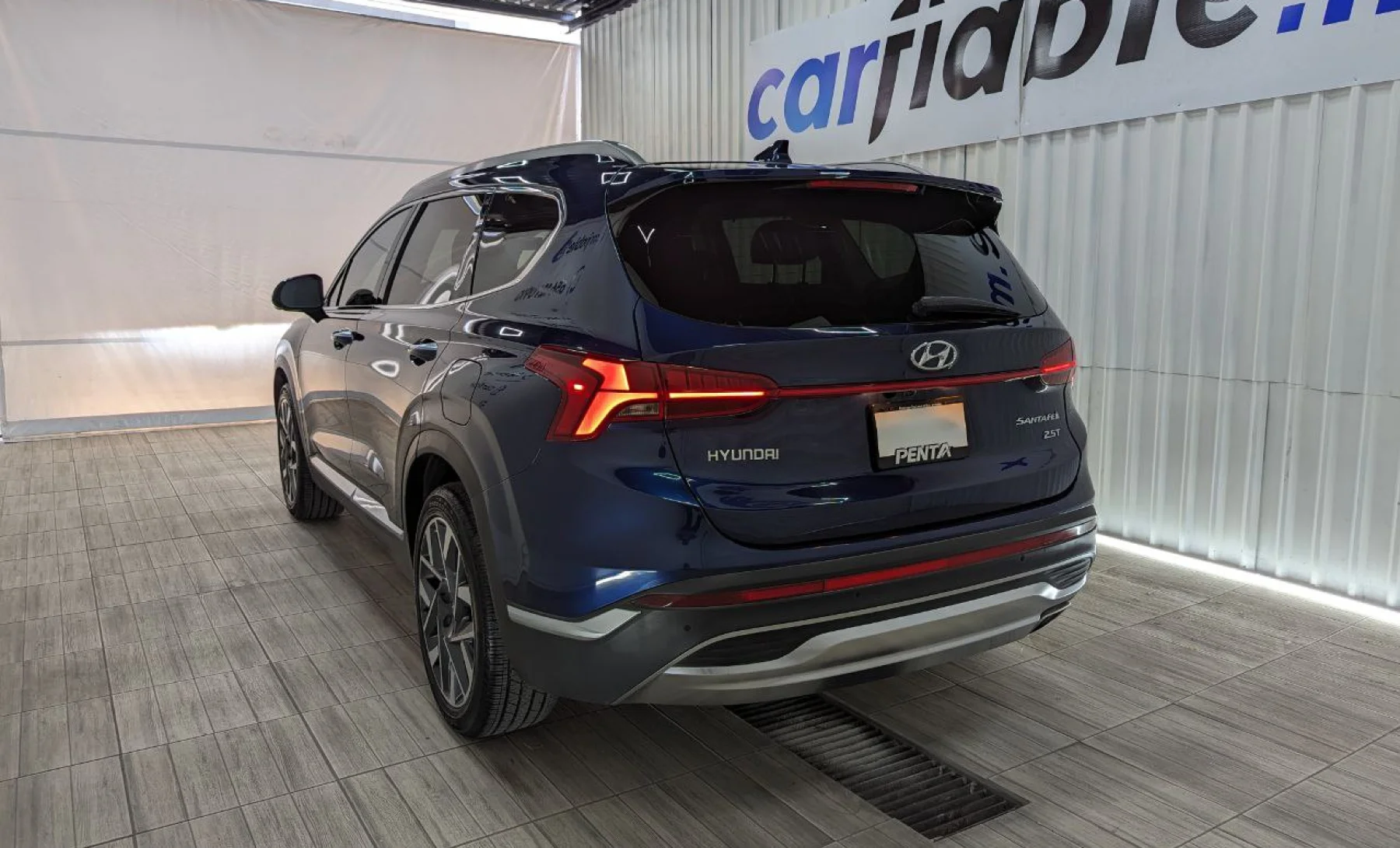 Hyundai Santa Fe Calligraphy 2022 — exterior 4 de 5