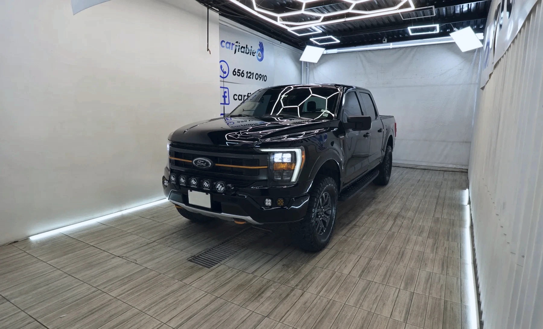 Ford Lobo Tremor 2021 — exterior 1 de 10