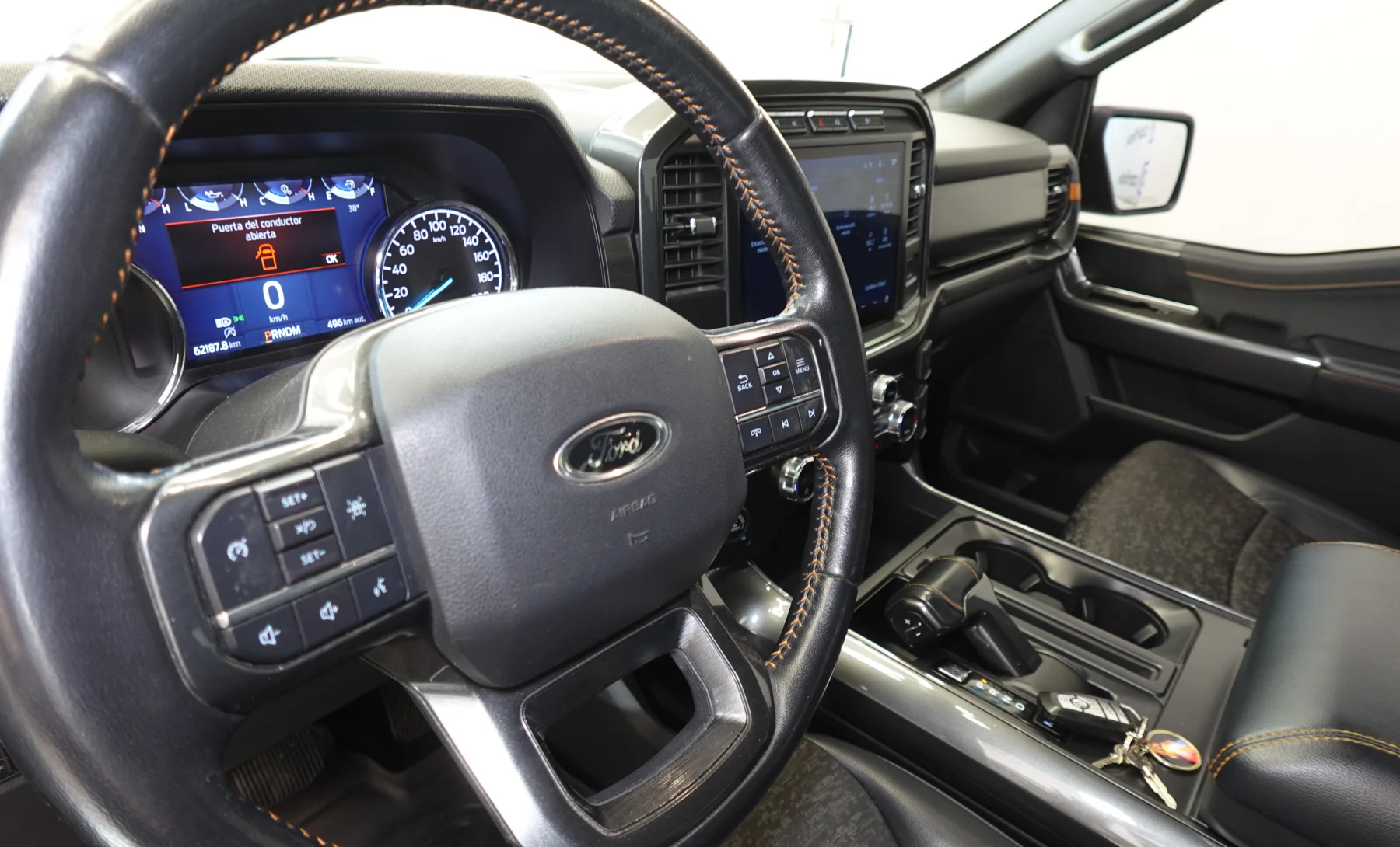 Ford Lobo Tremor 2021 — interior 3 de 9