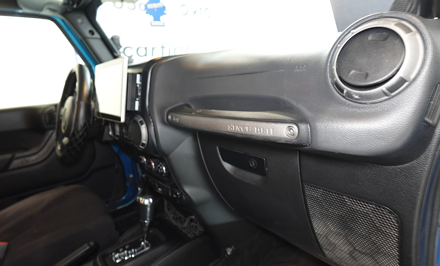 Jeep Wrangler Unlimited Sport 2013 — interior 7 de 8