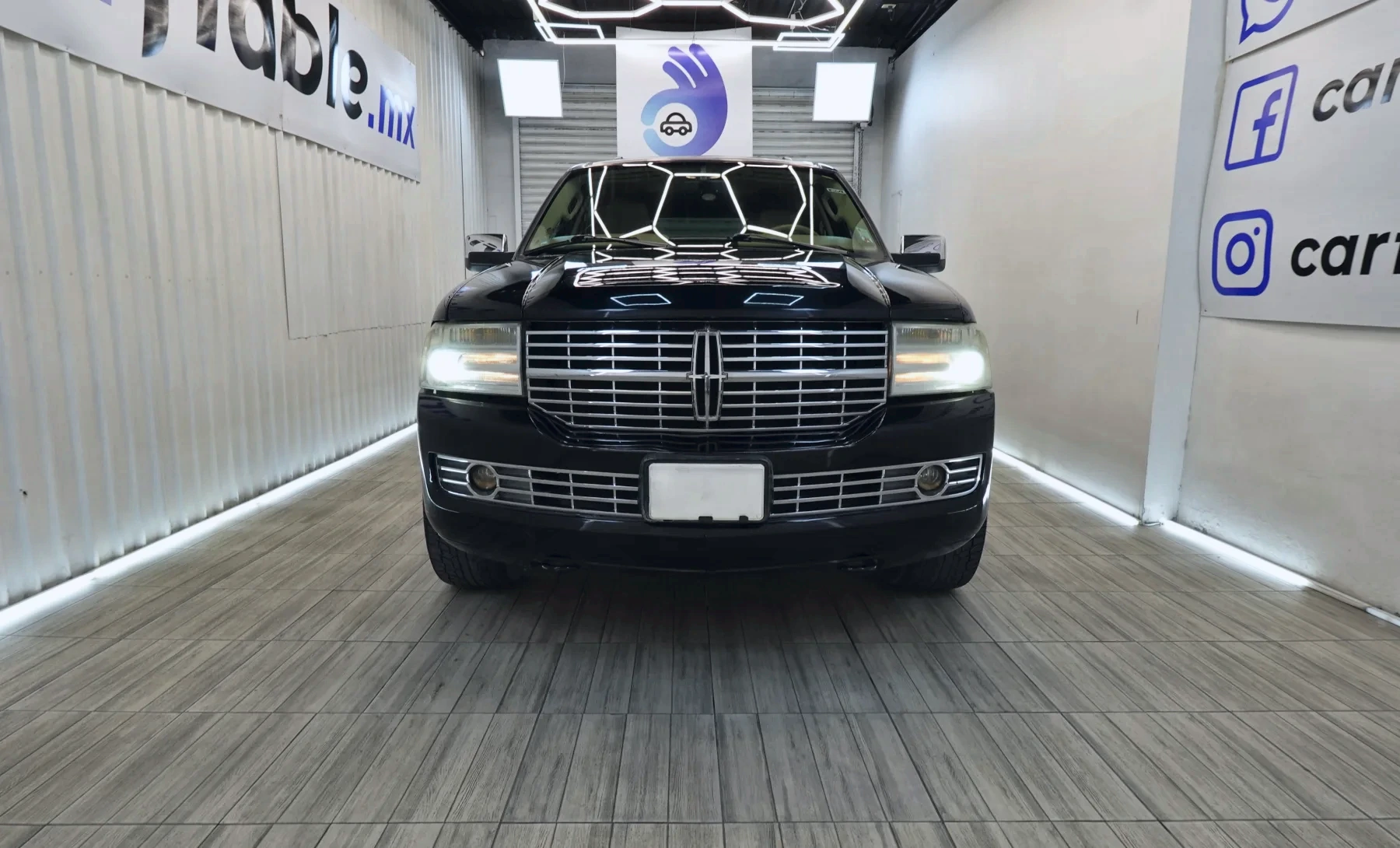 Lincoln Navigator Base 2008 — exterior 2 de 10
