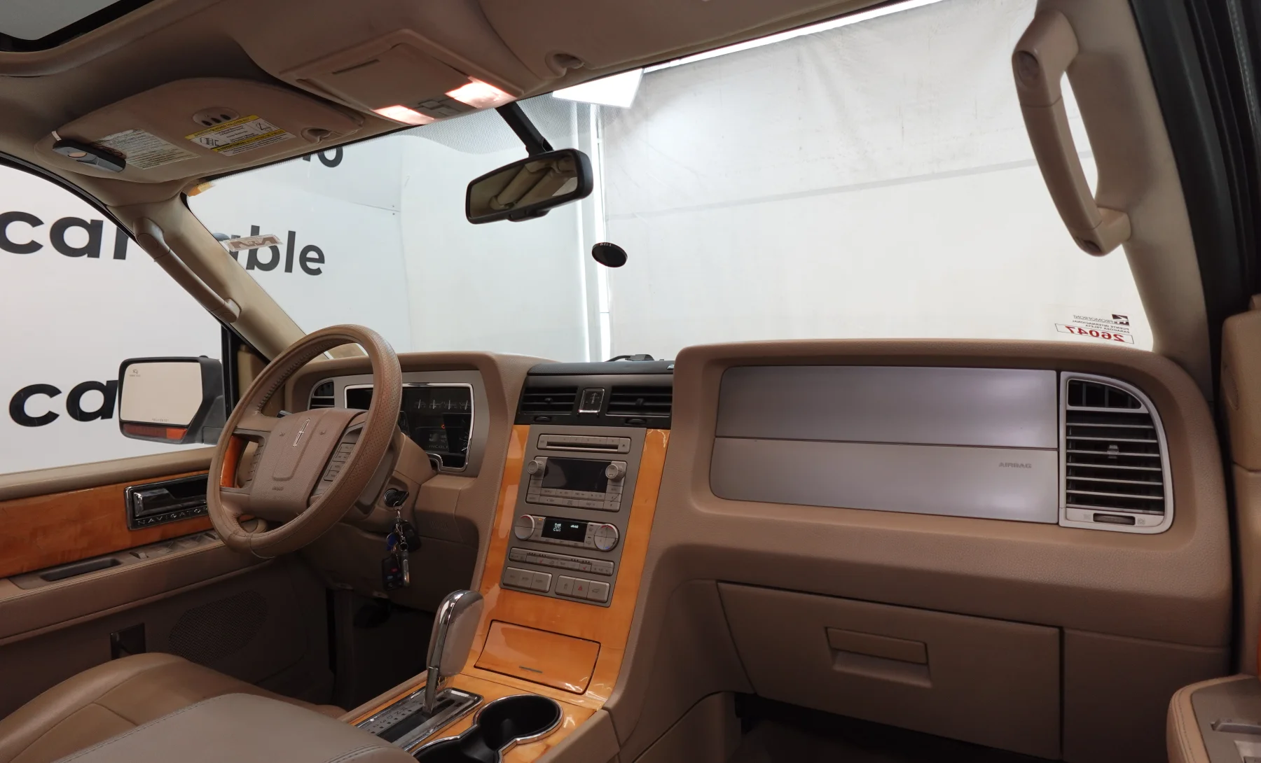 Lincoln Navigator Base 2008 — interior 4 de 10