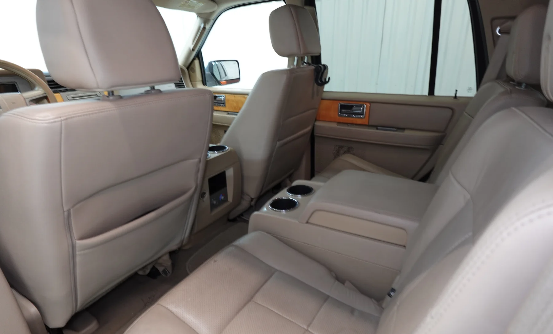 Lincoln Navigator Base 2008 — interior 5 de 10