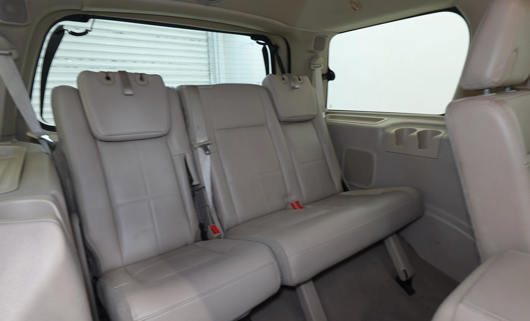 Lincoln Navigator Base 2008 — interior 7 de 10
