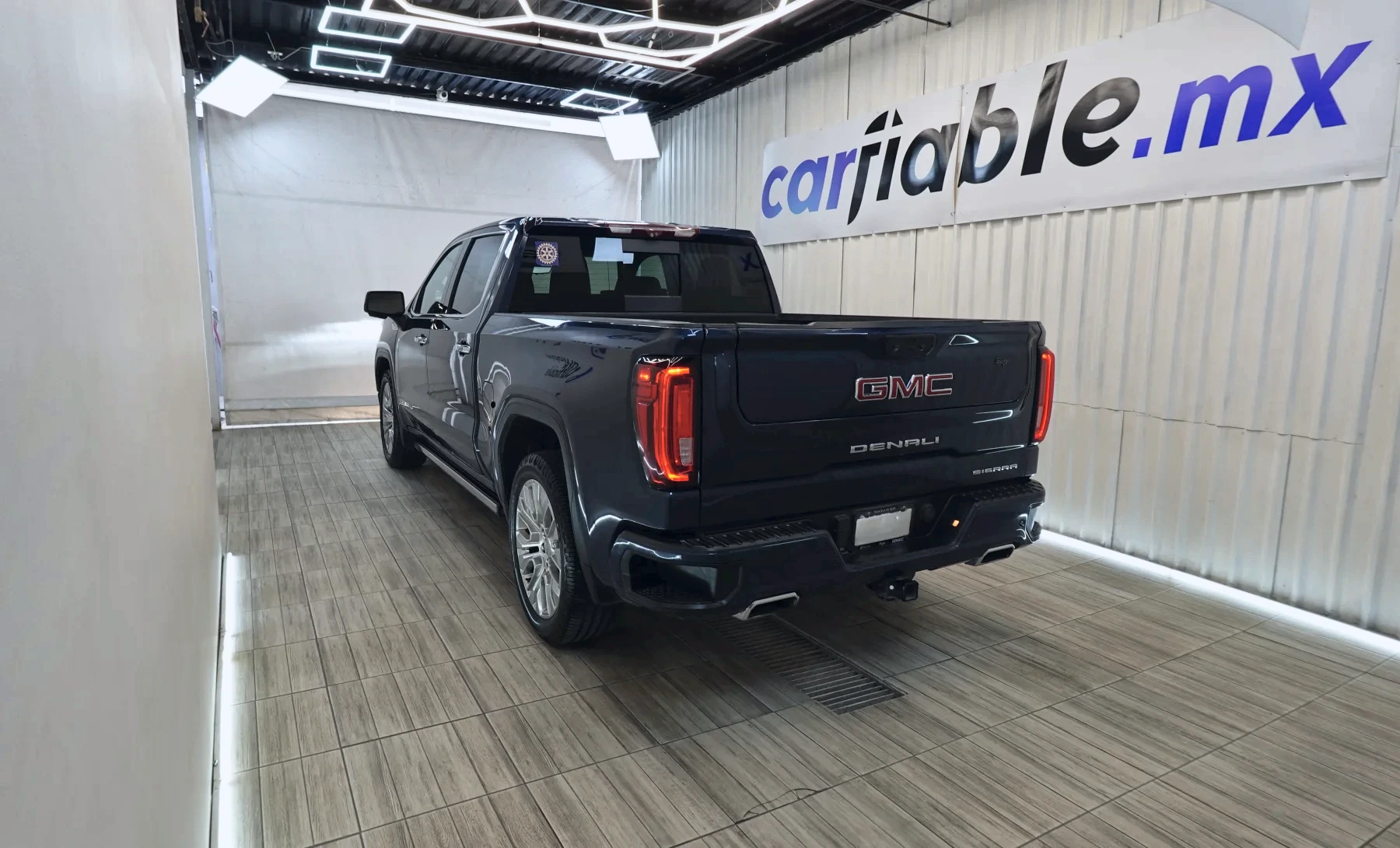 GMC Sierra 1500 Denali 2020 — exterior 6 de 10