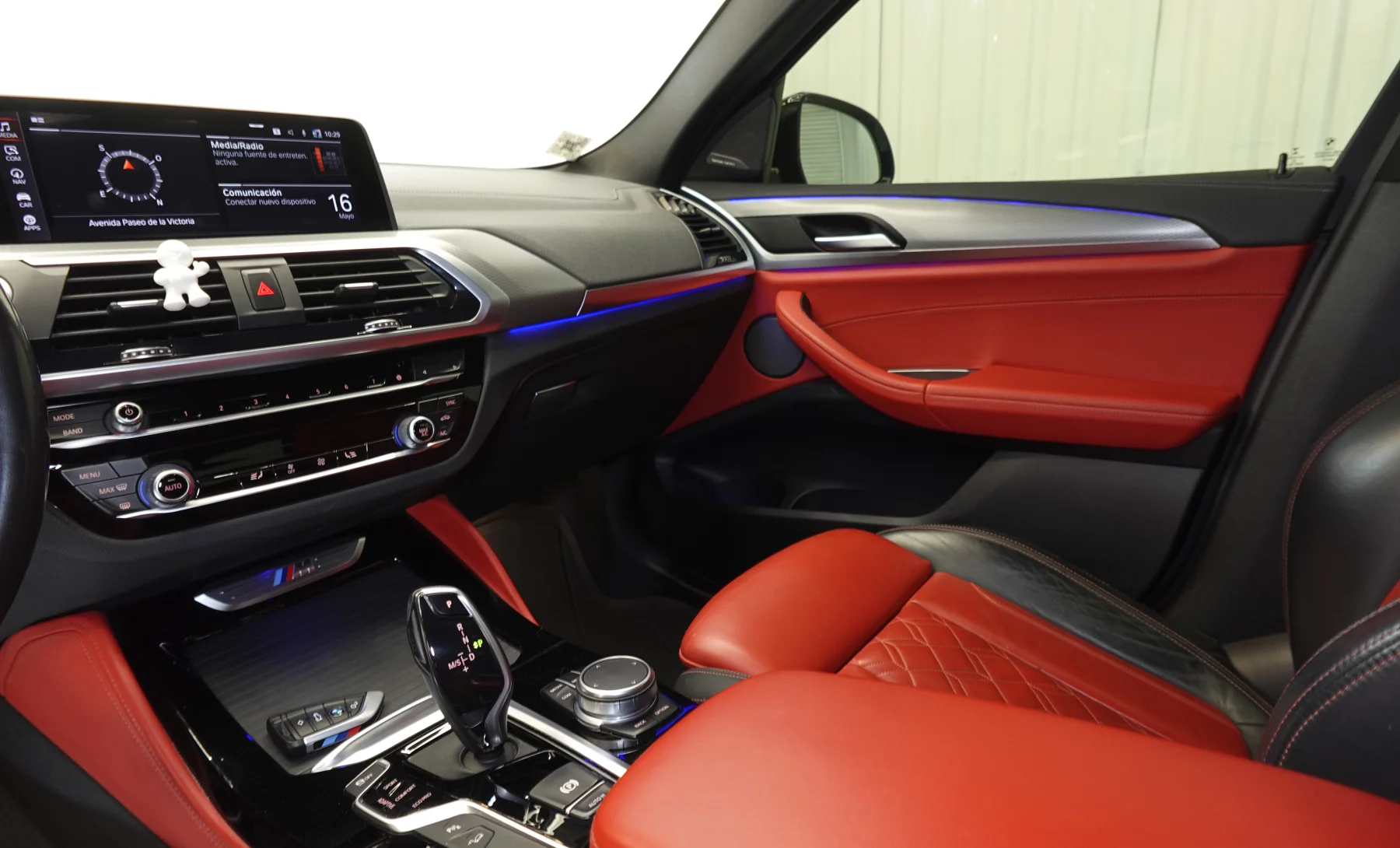BMW X4 M40i 2021 — interior 3 de 10